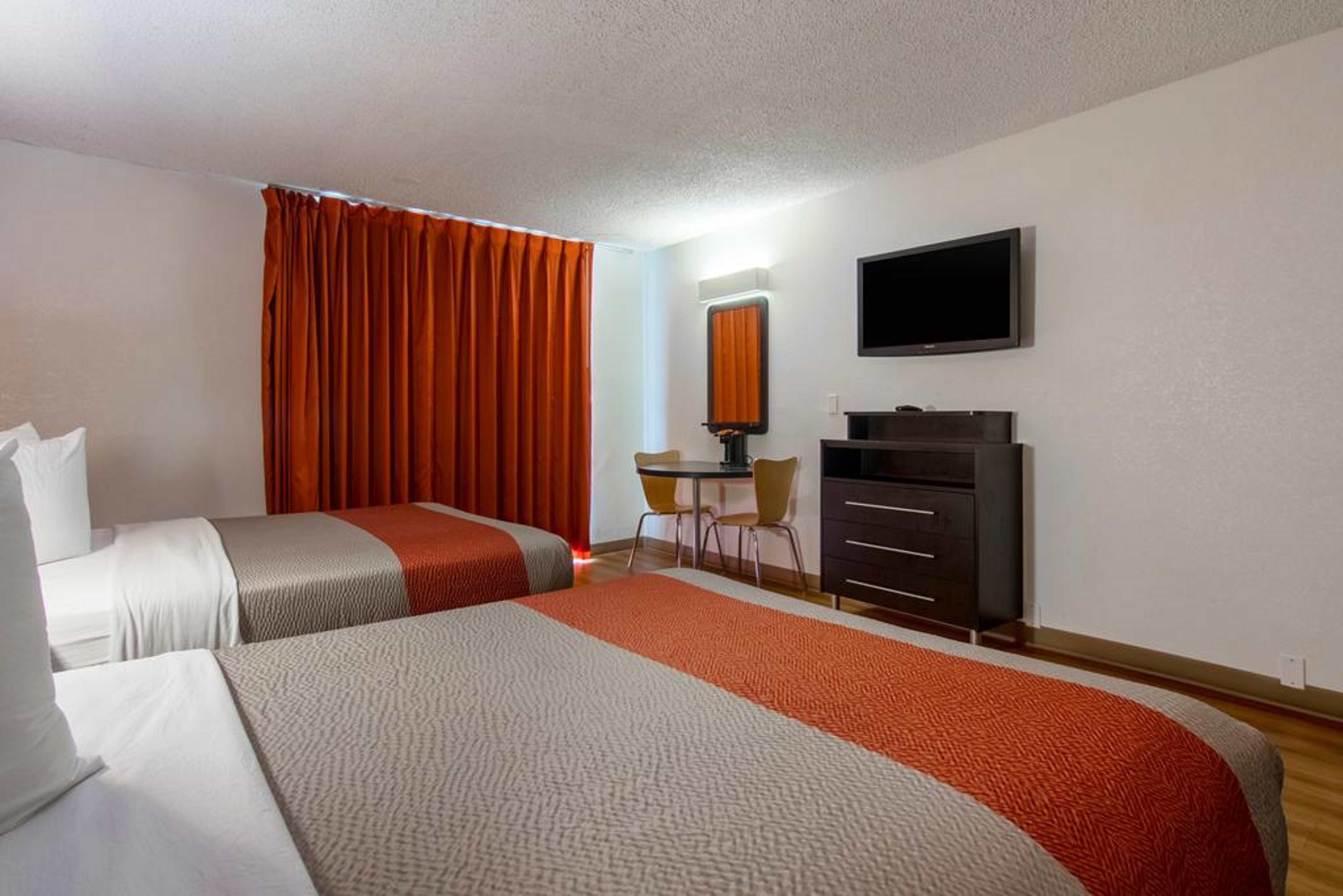 Double Classic Two Queen Beds