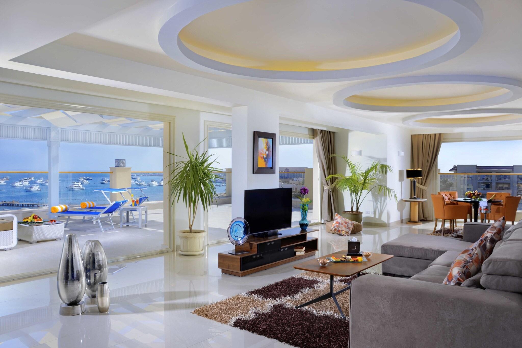 Suite with Jacuzzi with Views