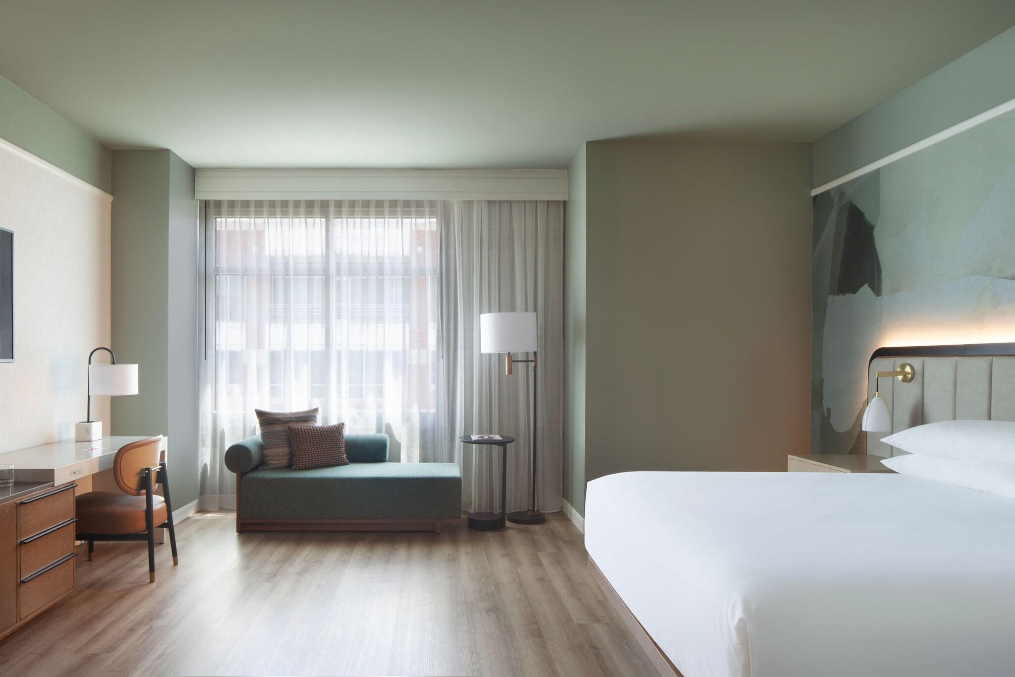 Double Executive King Bed