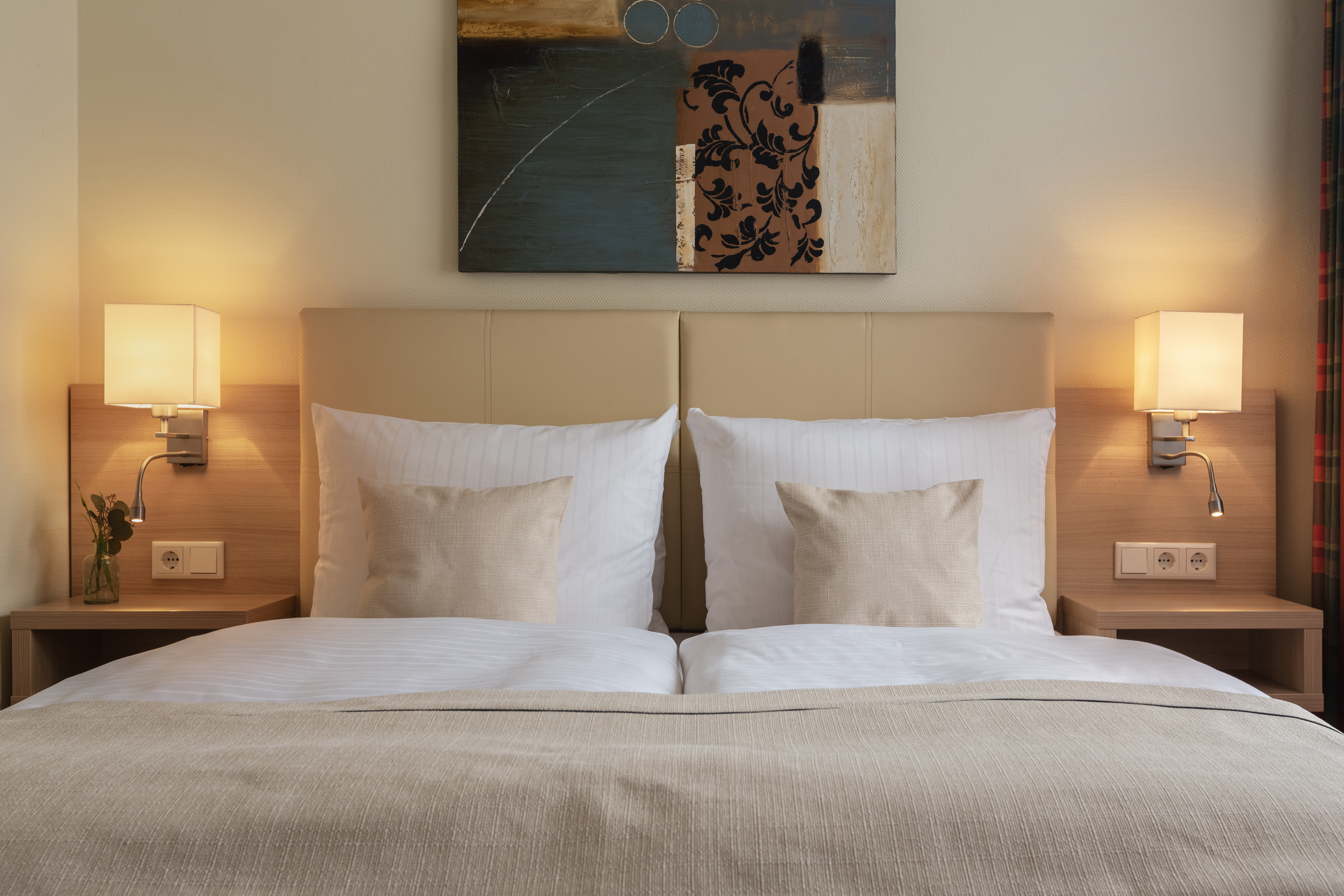 Double Queen Size Bed