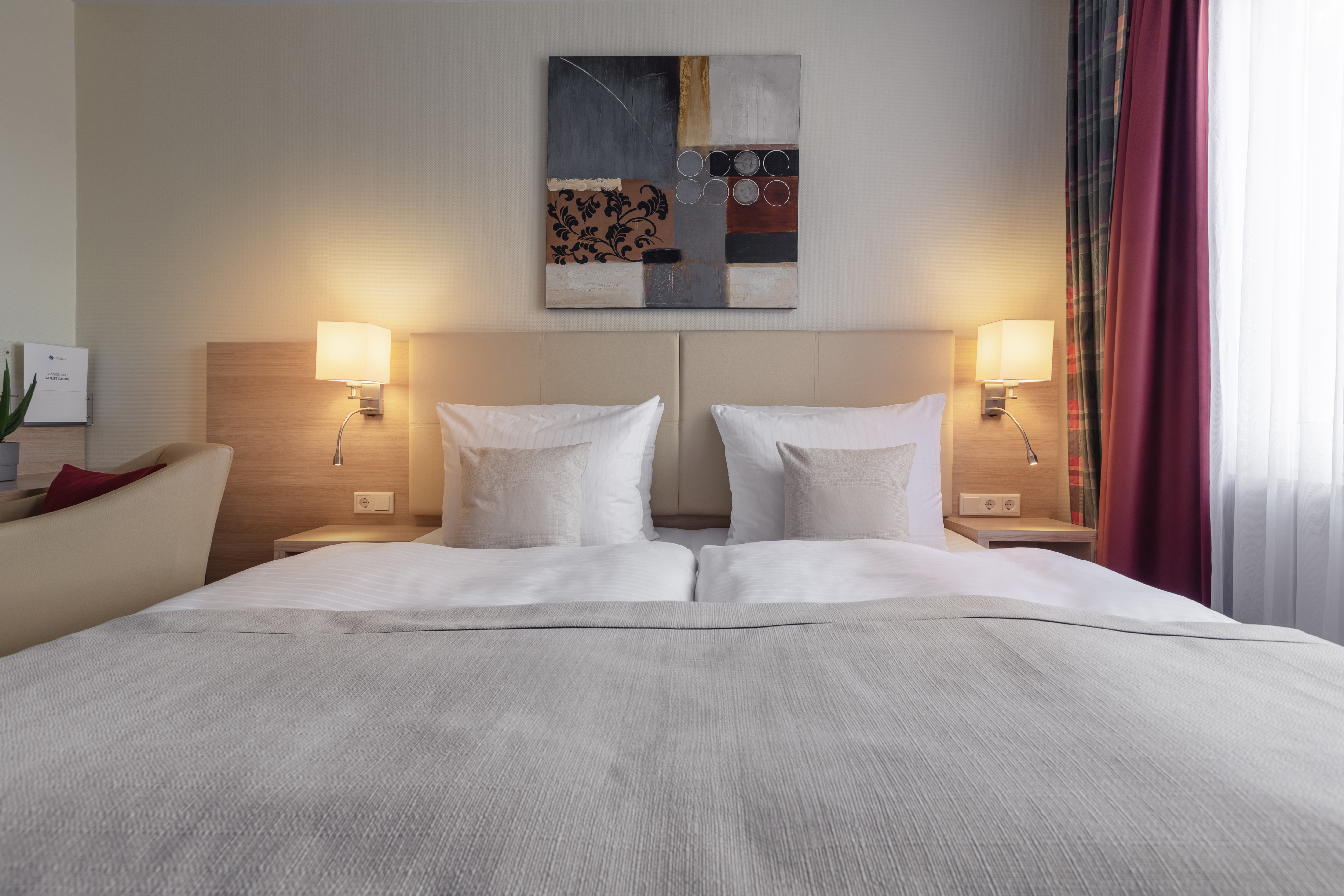 Double Premium Queen Bed