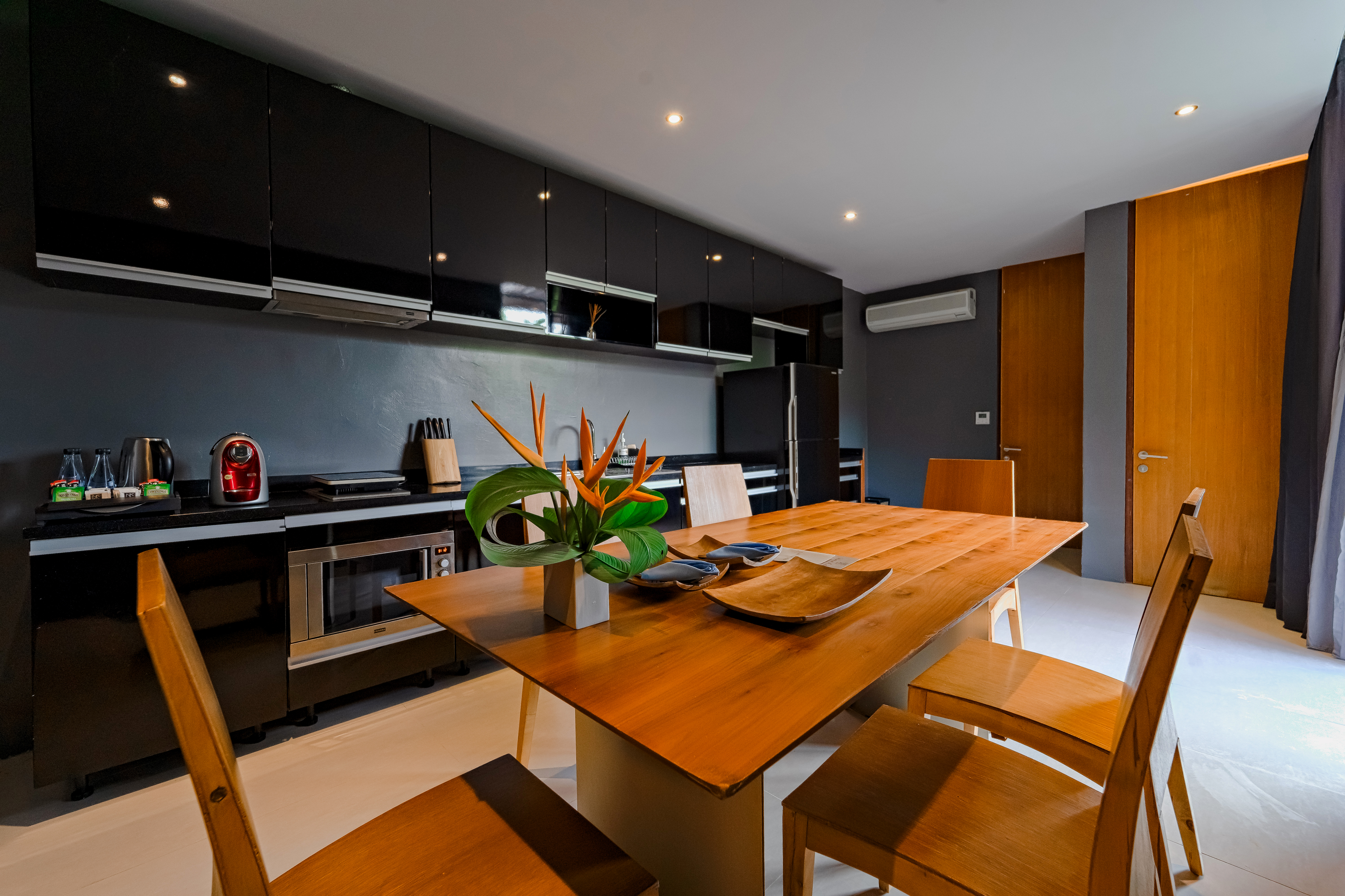 Villa Four Bedrooms with Private Pool