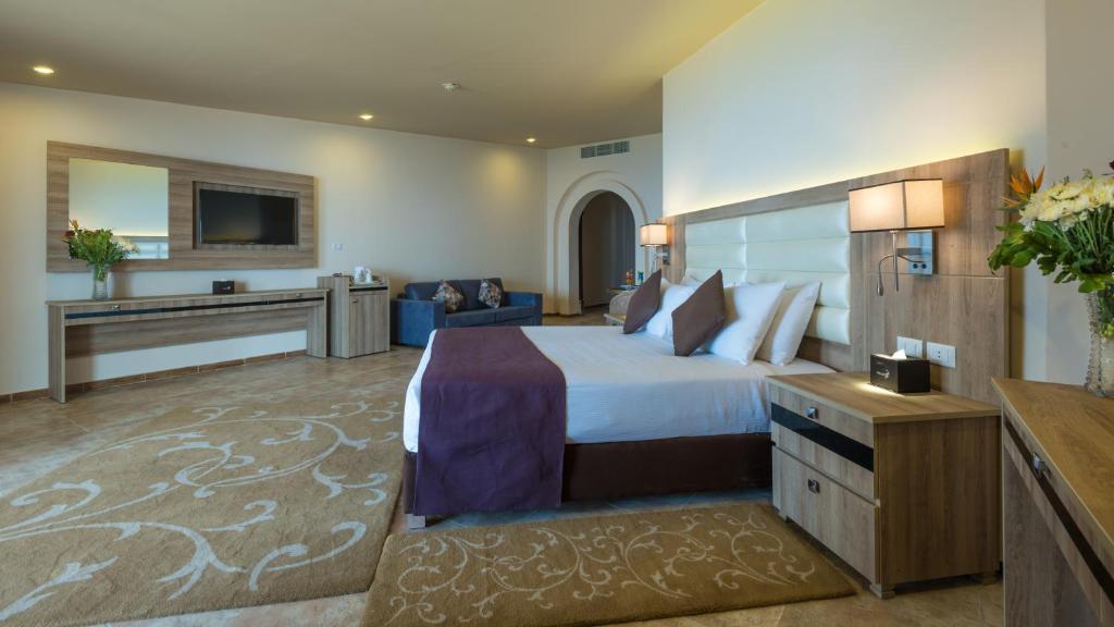 Triple Deluxe Sea View