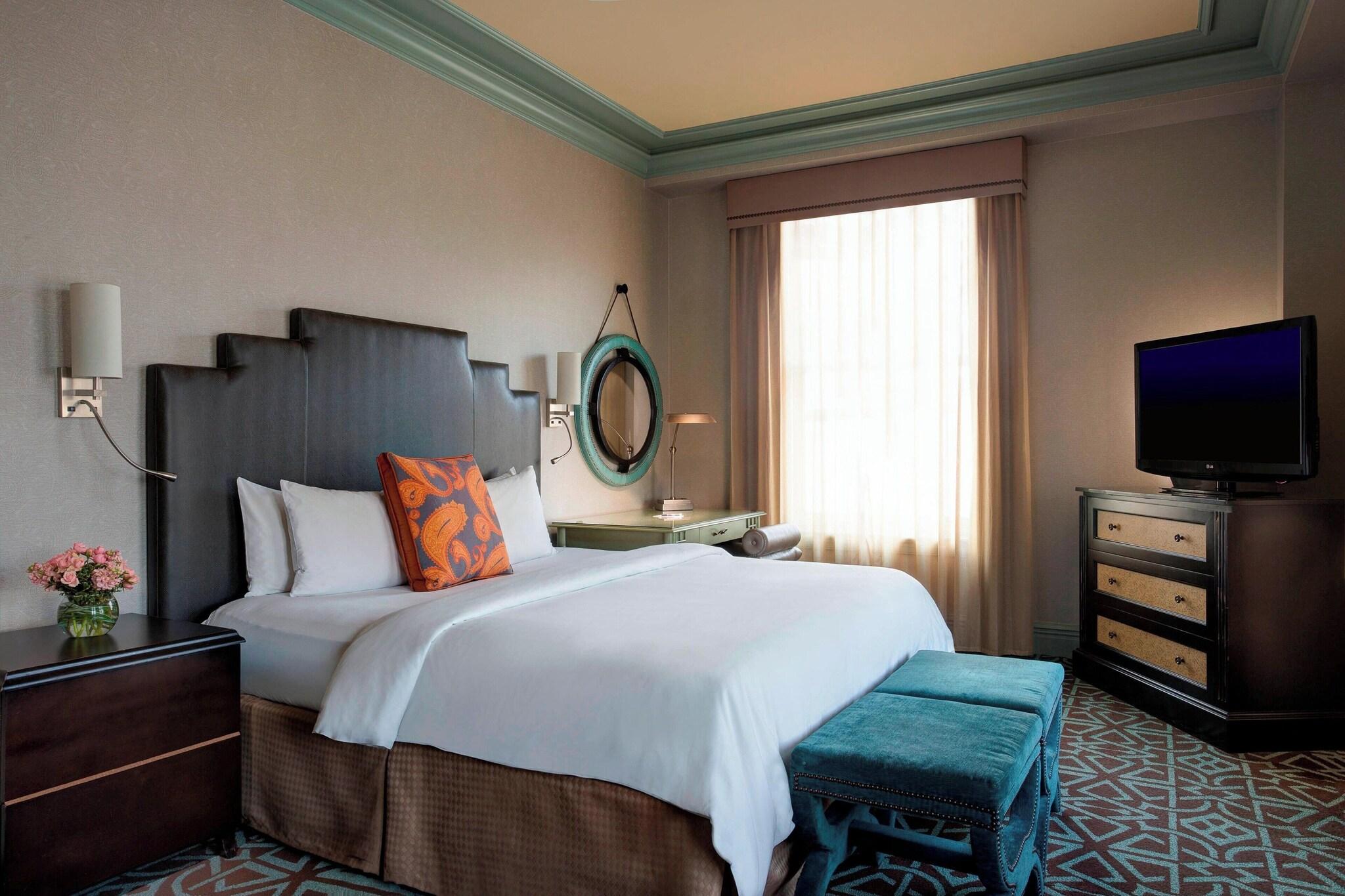 Double Queen Size Bed