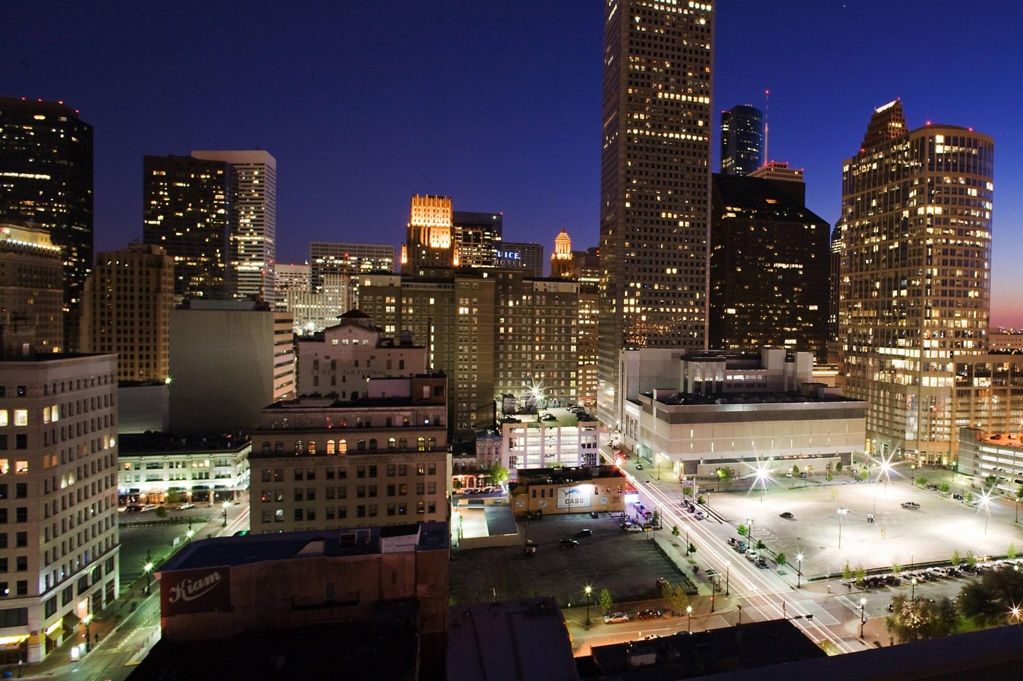 Quadruple Two Queen Beds