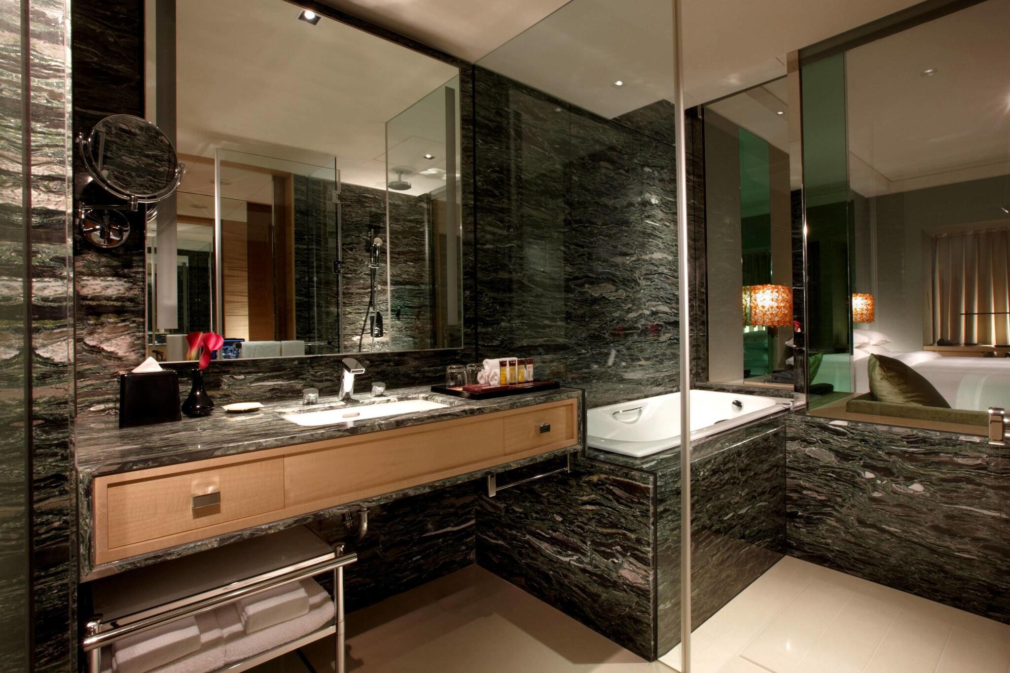 Suite Executive King Bed