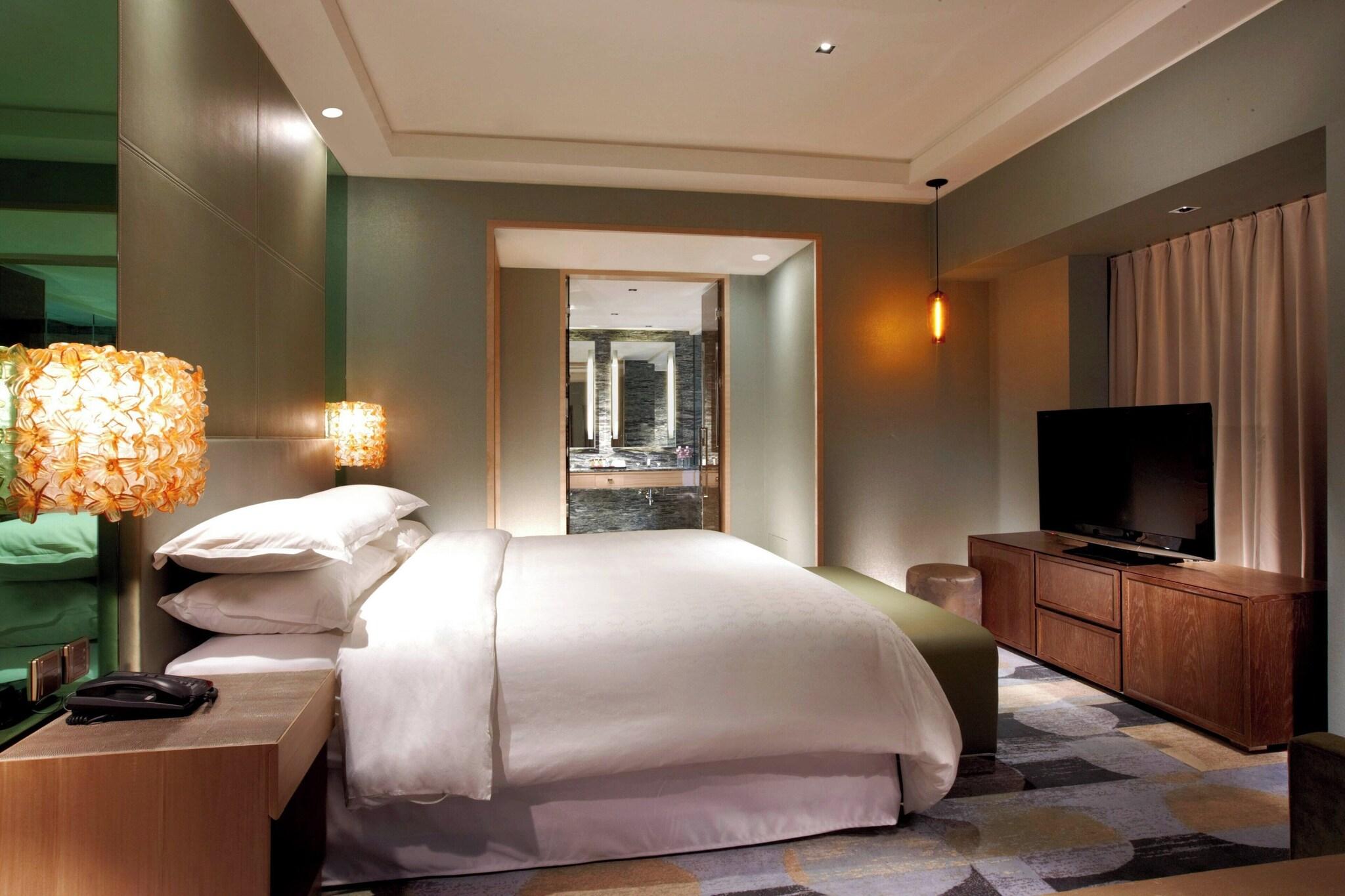 Suite Executive King Bed