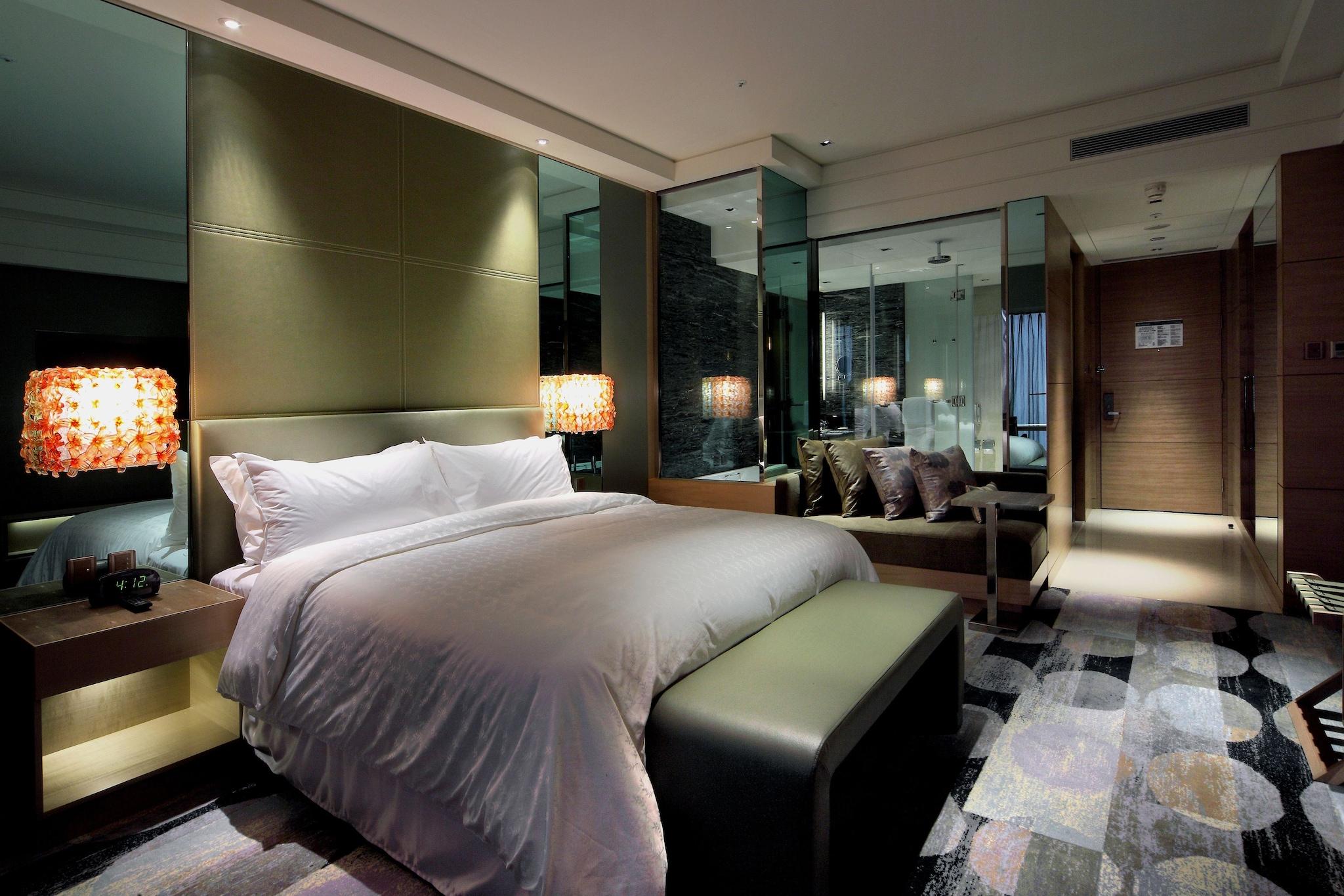 Suite Executive King Bed