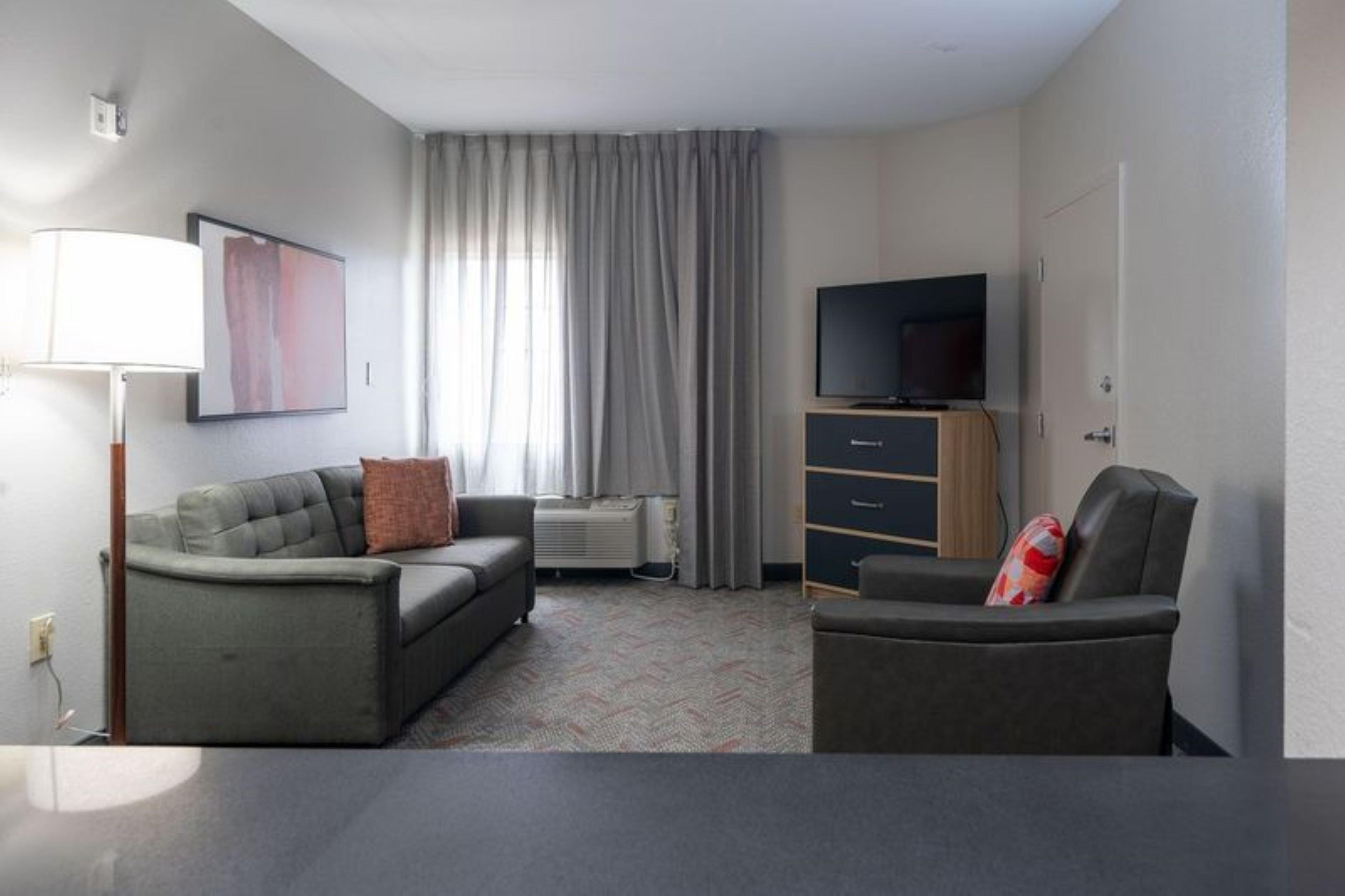 Suite Queen Size Bed