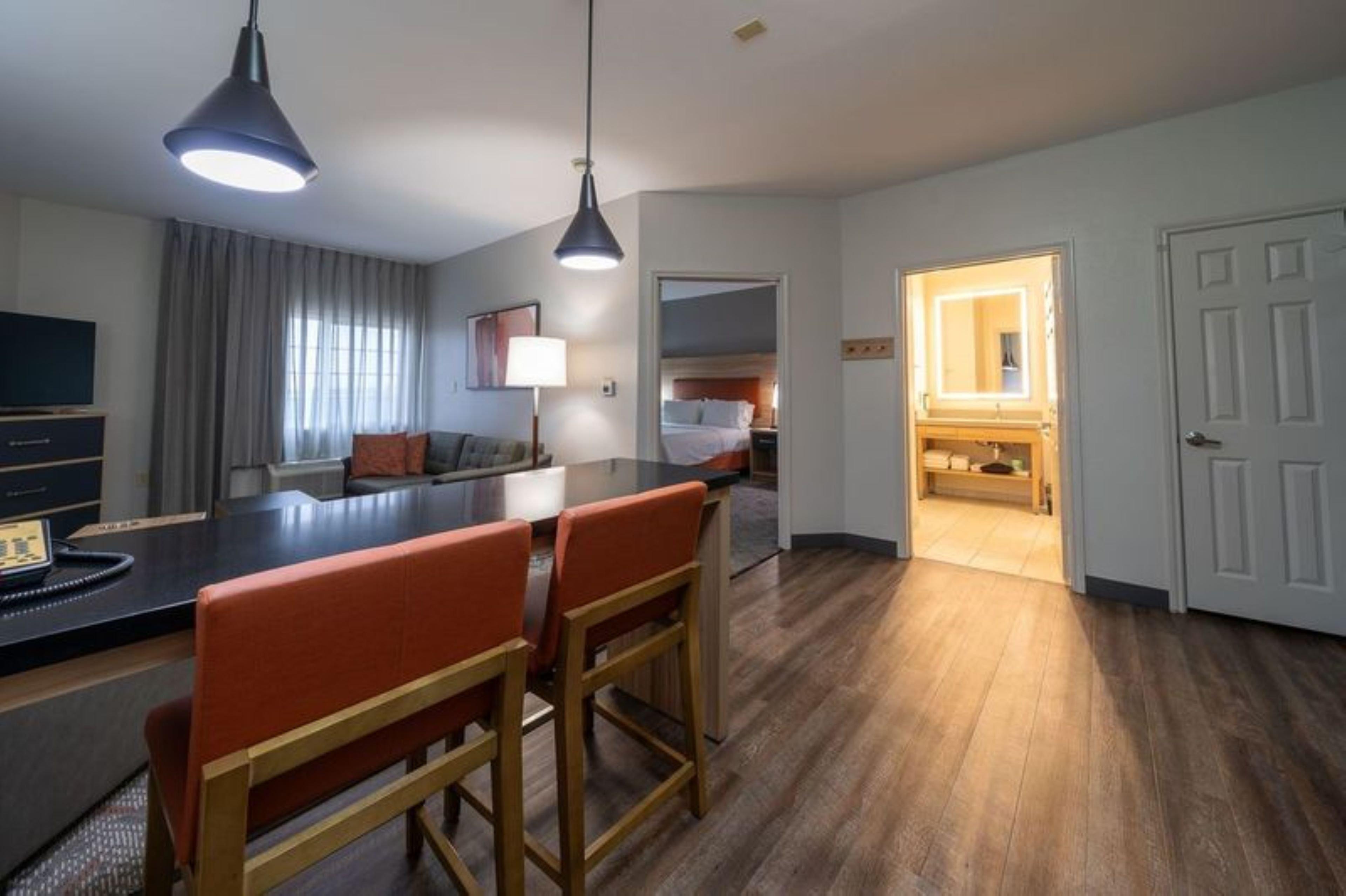 Suite Queen Size Bed