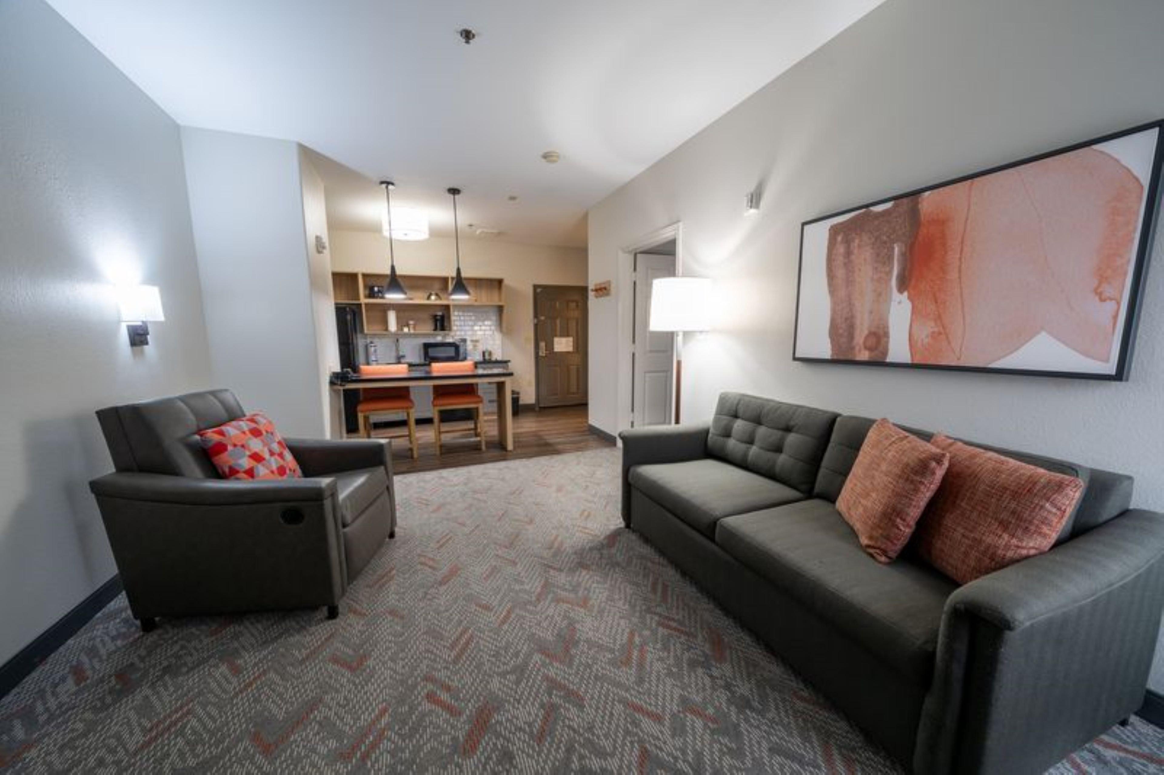 Suite Queen Size Bed