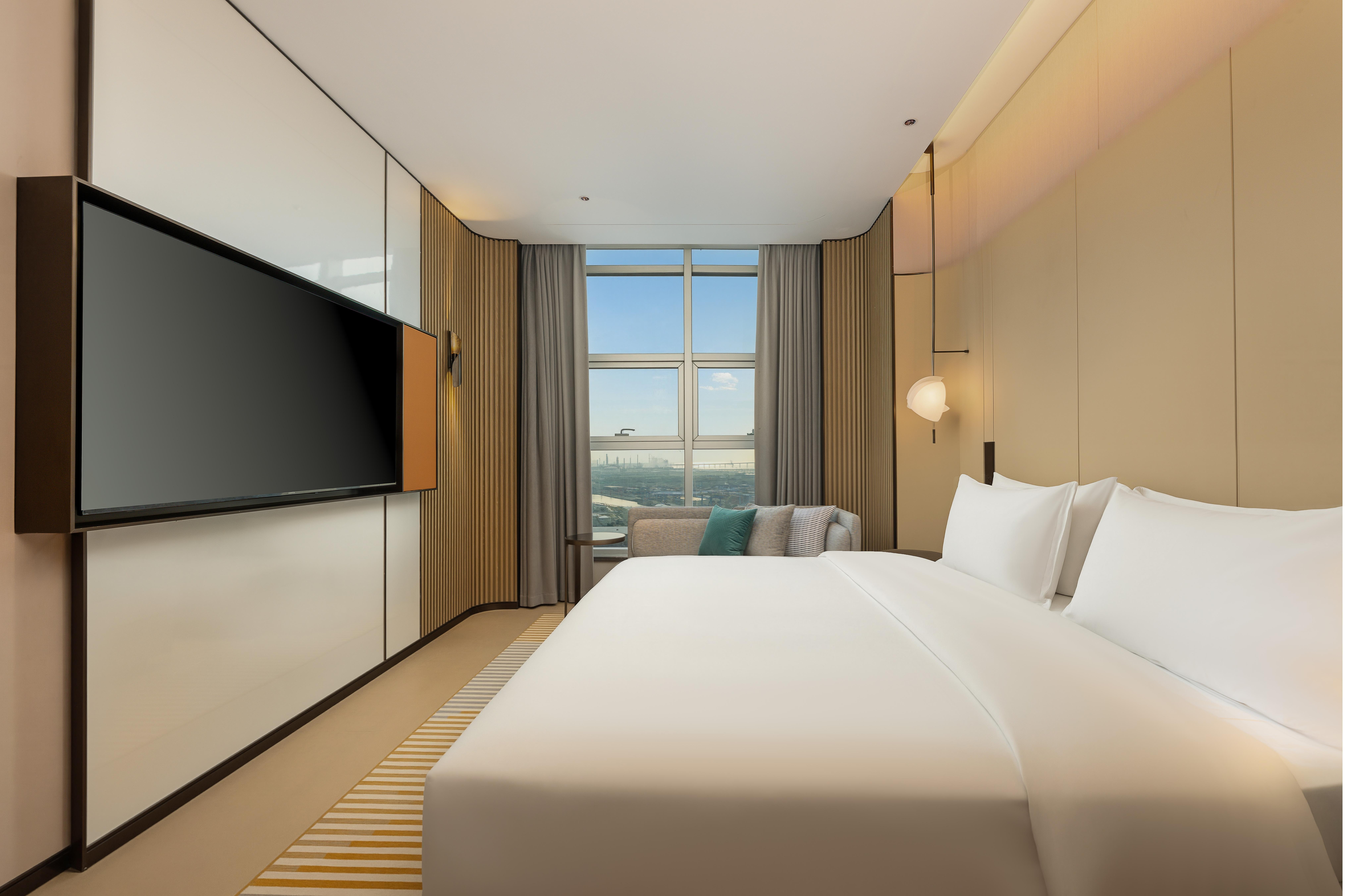 Suite Sea View King Bed
