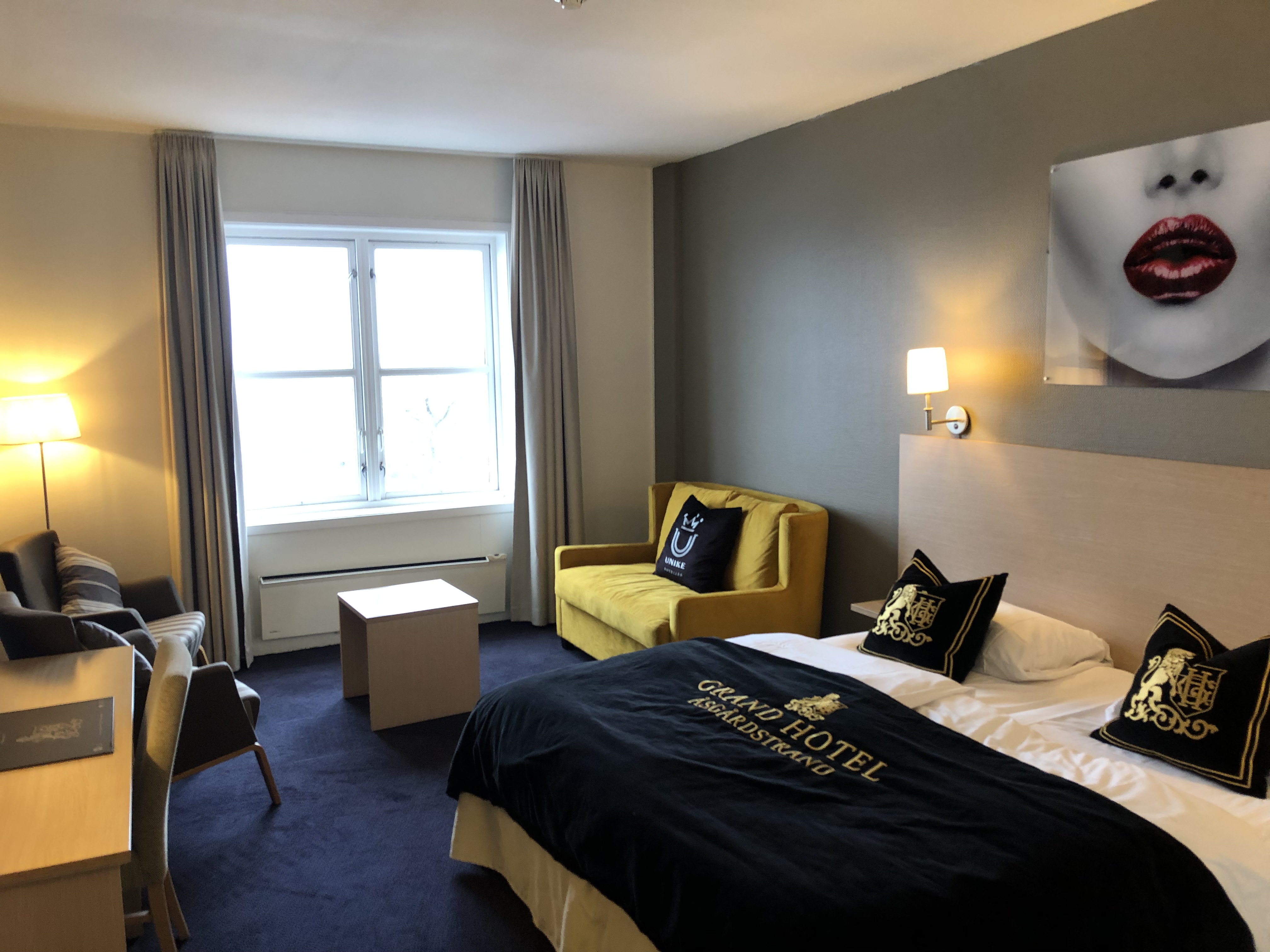 Double Single Superior with Views