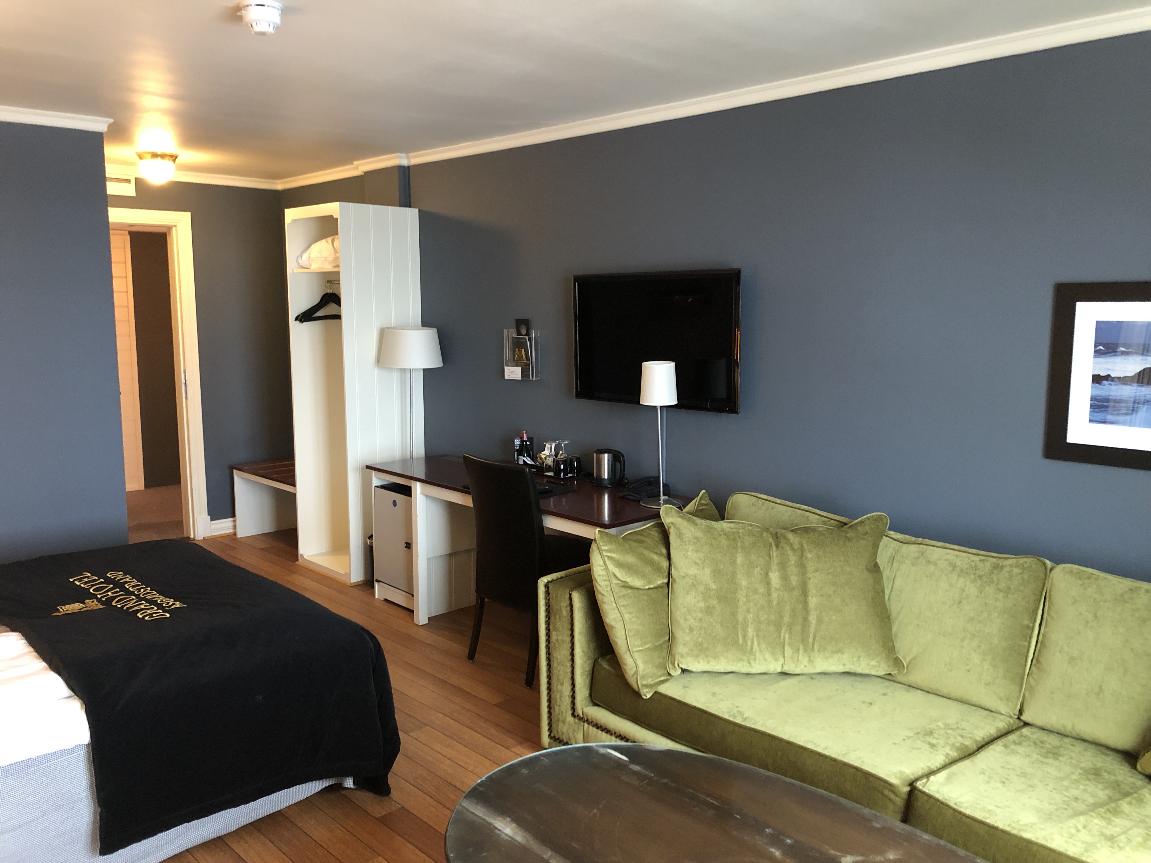 Family Room Capacity 4