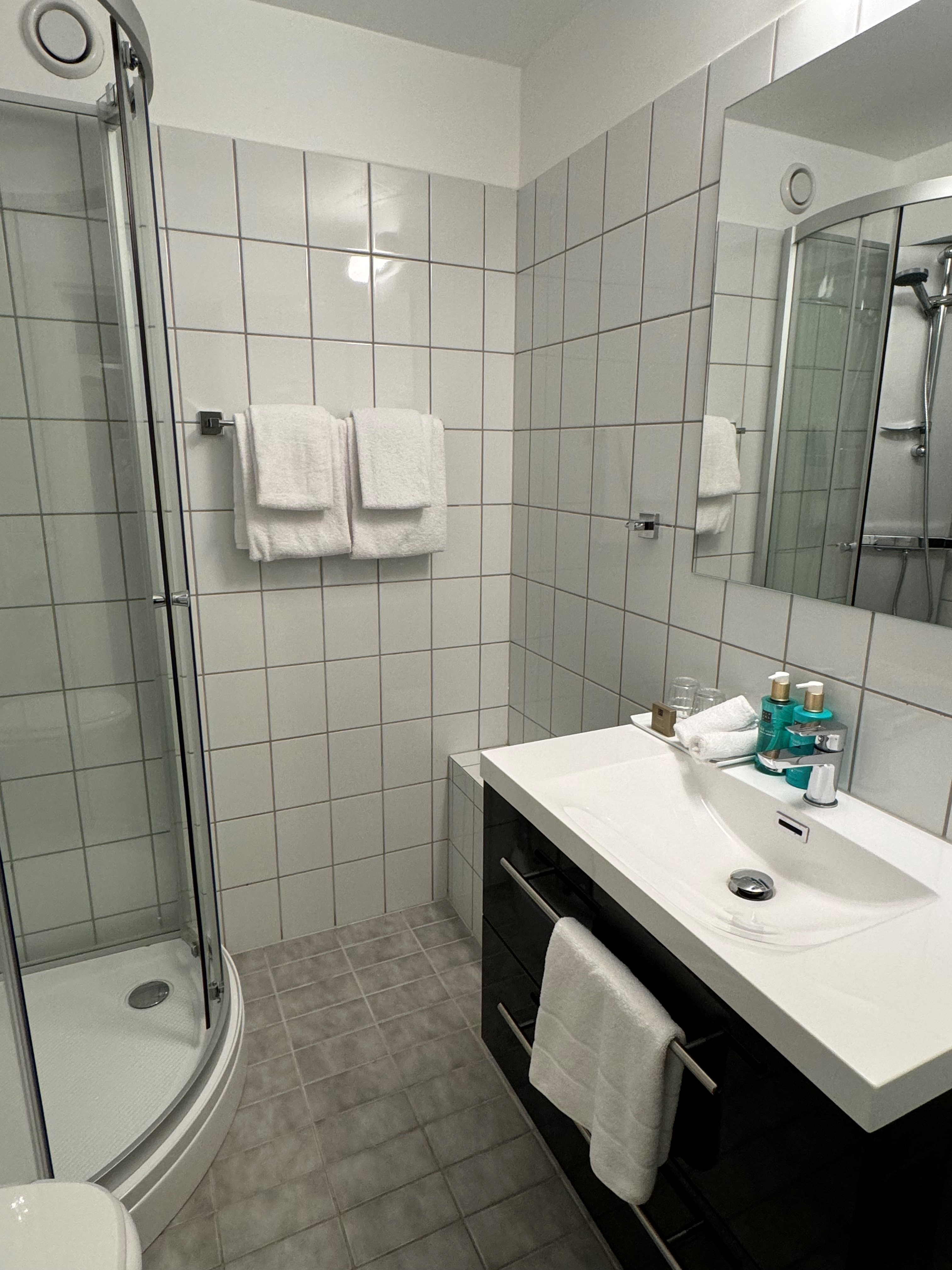 Double Single with Views