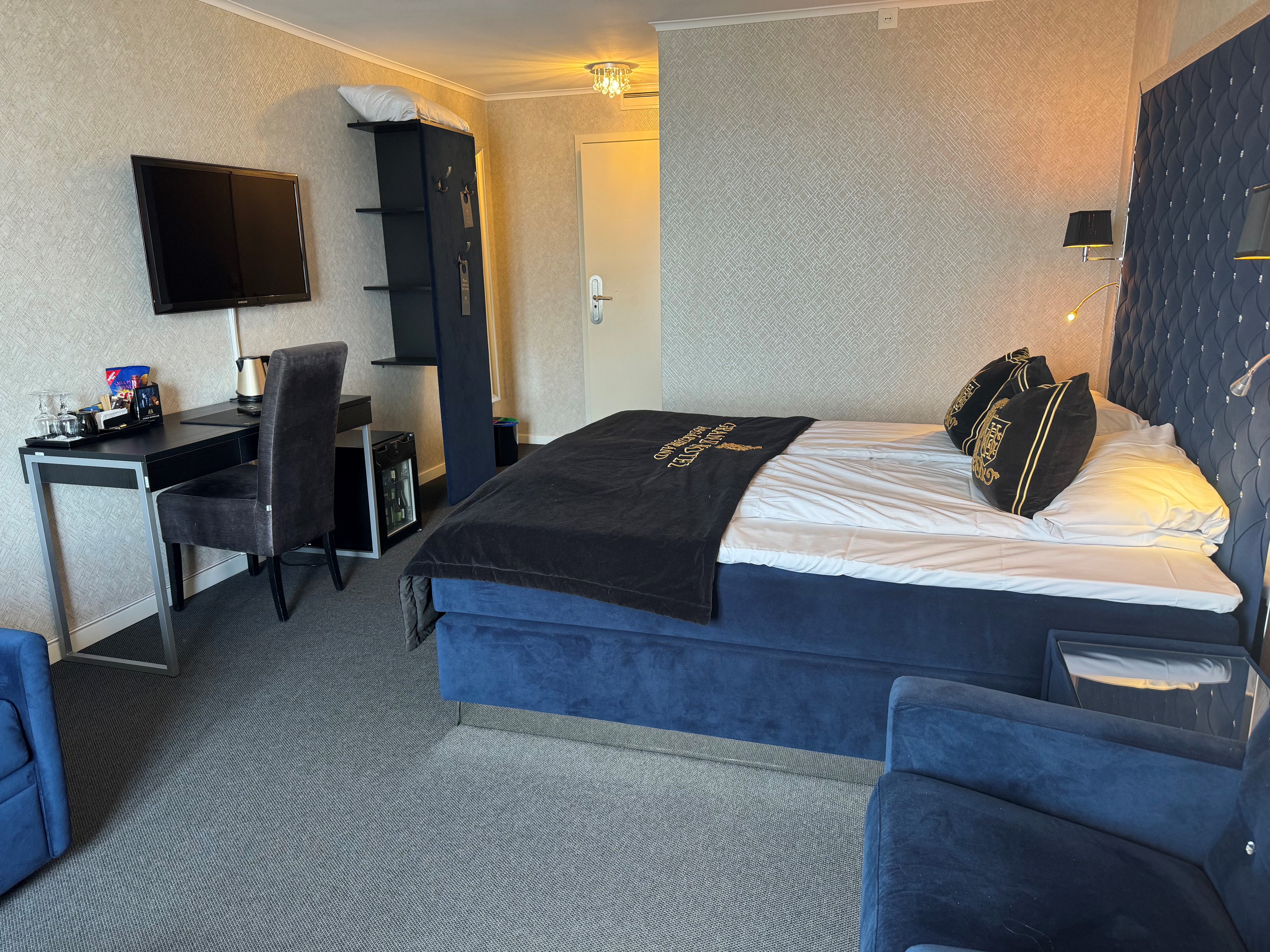 Family Room Capacity 3