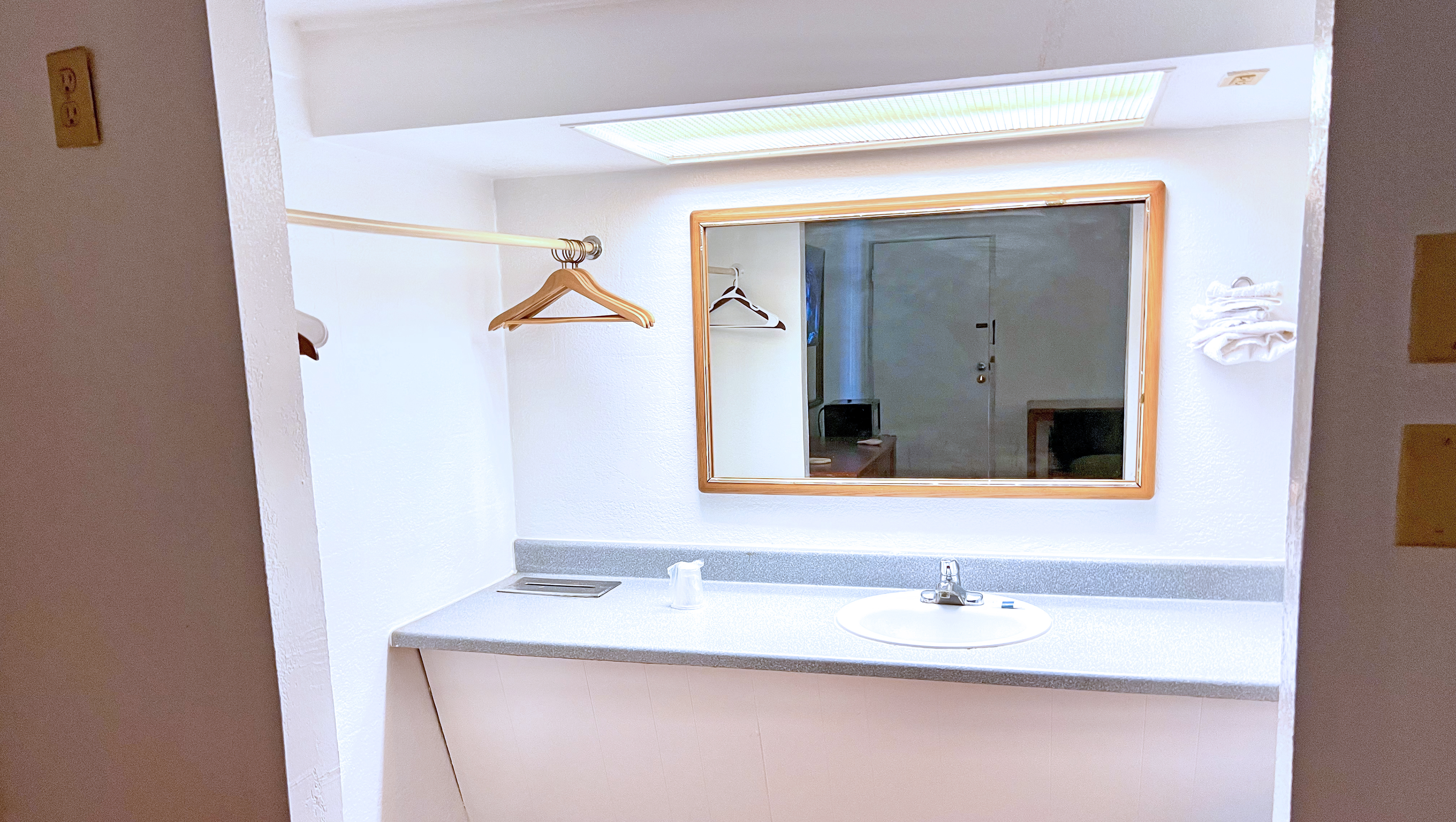 Double King Bed Non Smoking