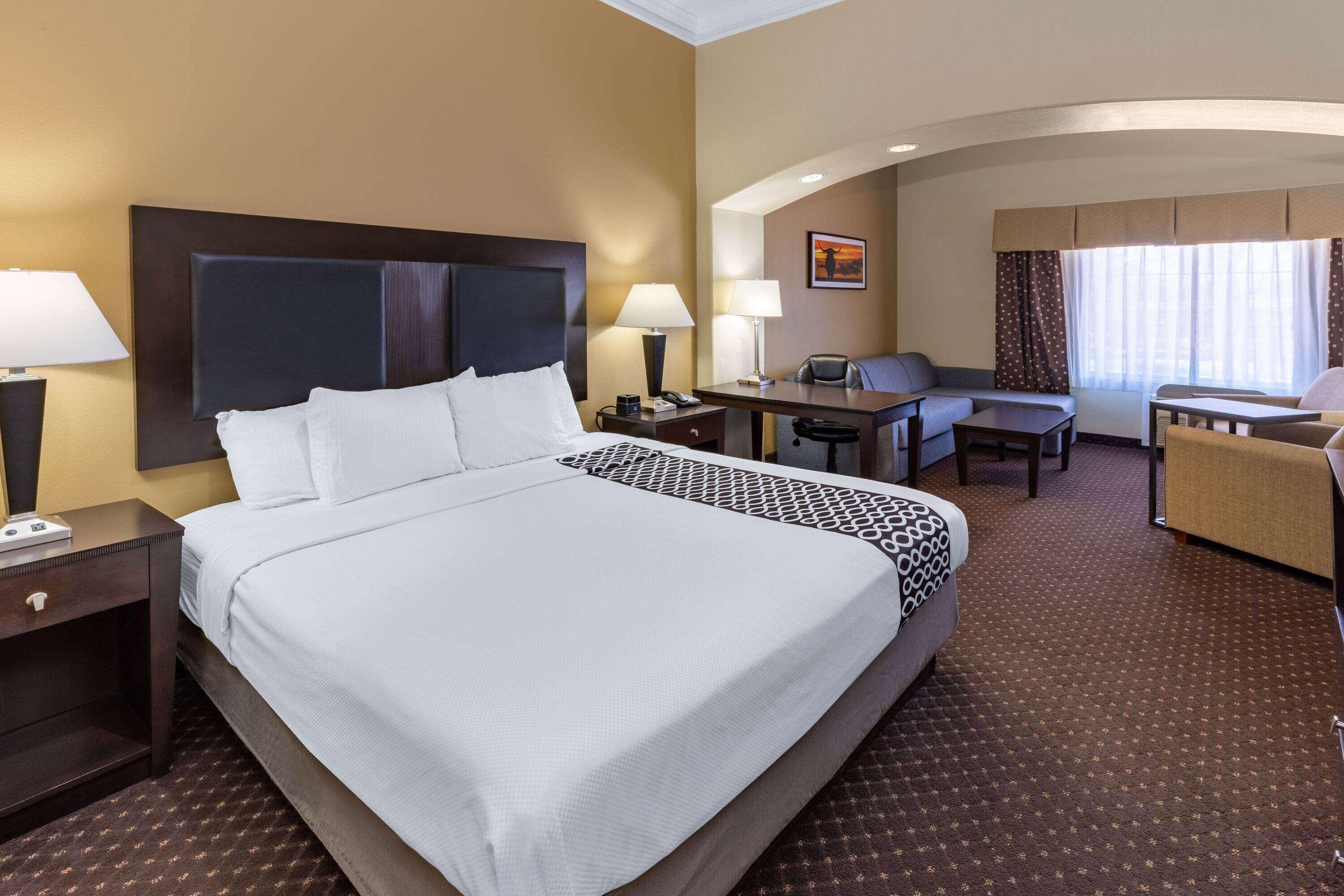 Double King Bed Non Smoking