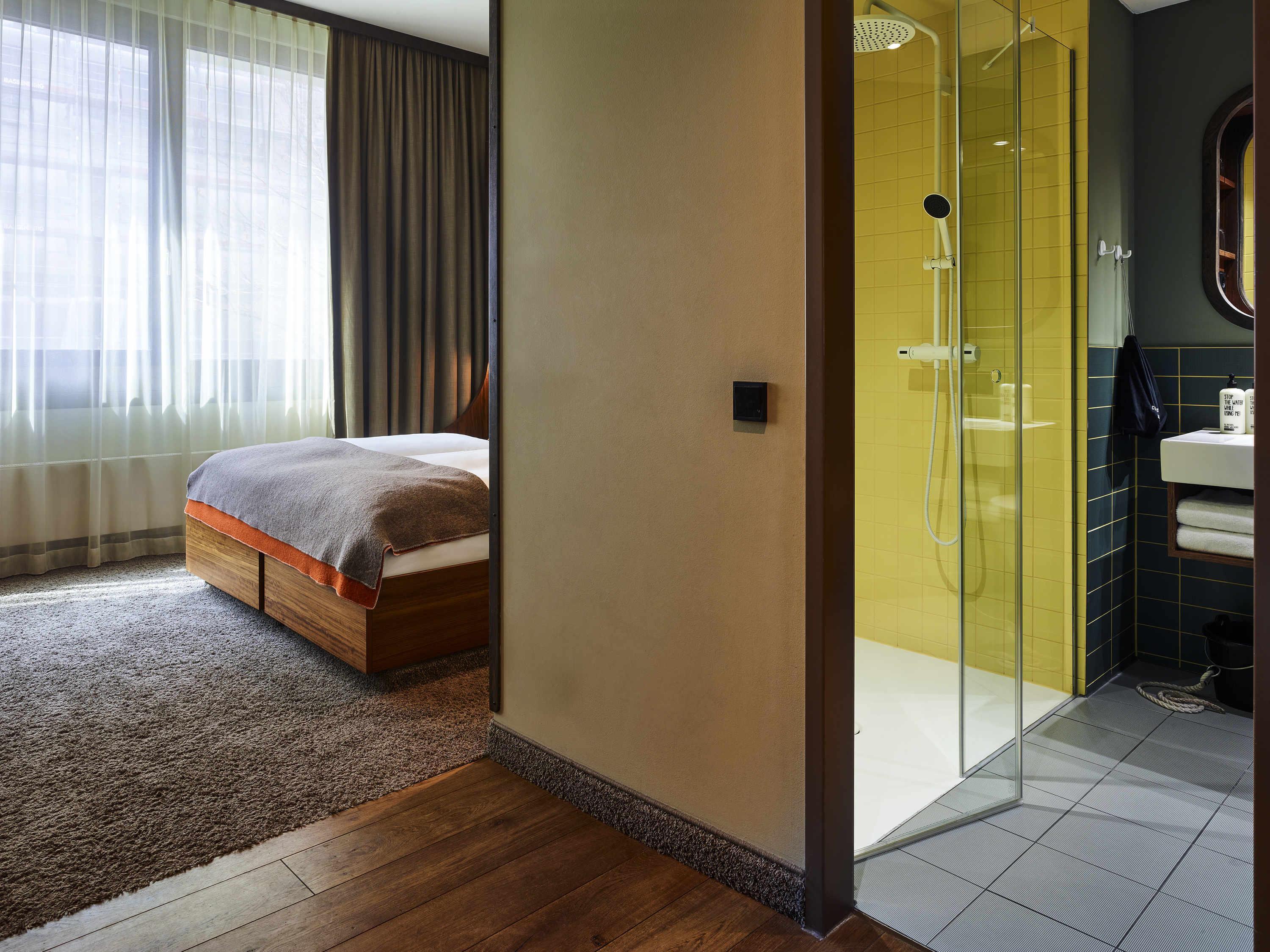 Double King Size Bed