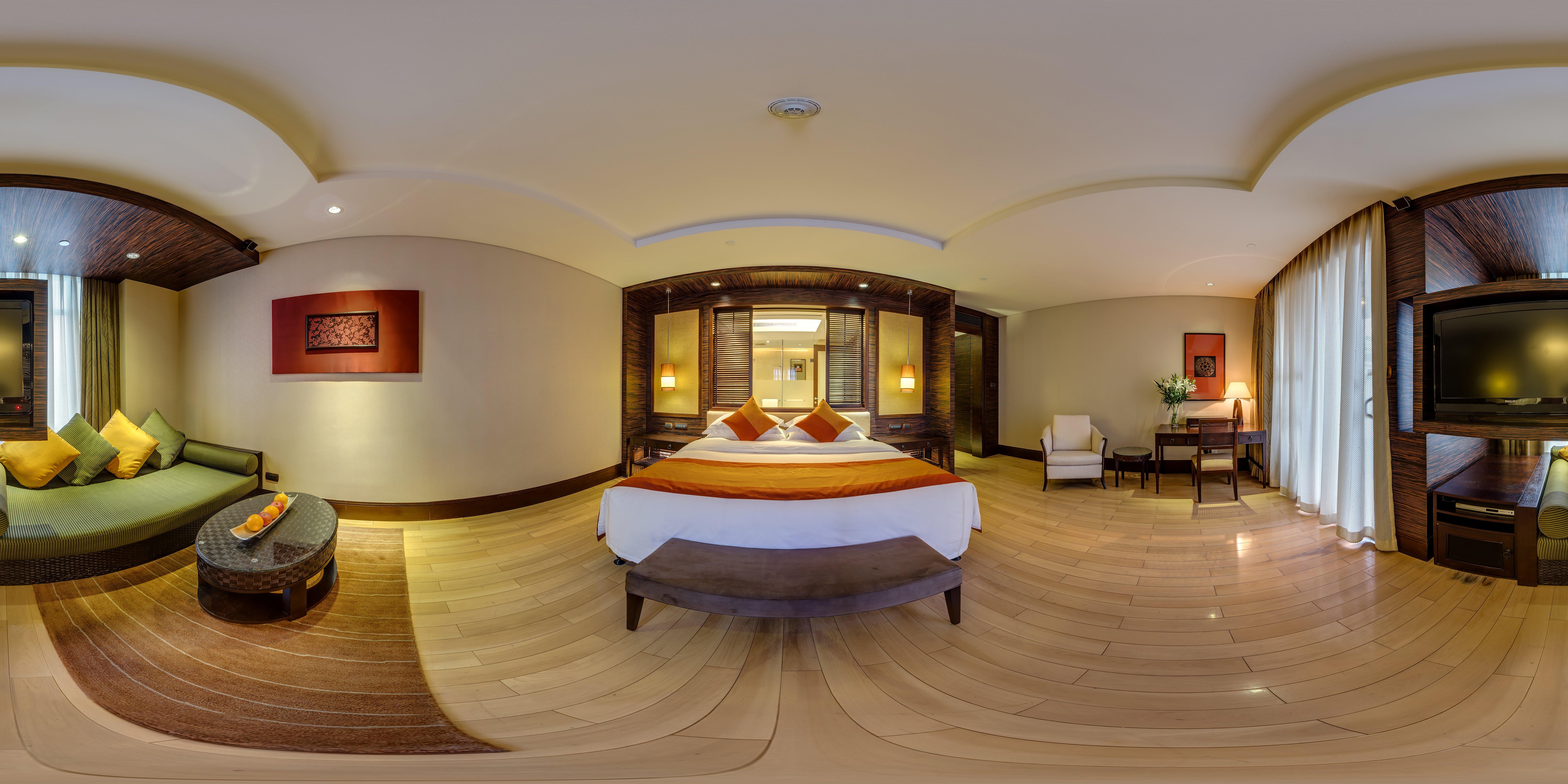 Double Club King Bed