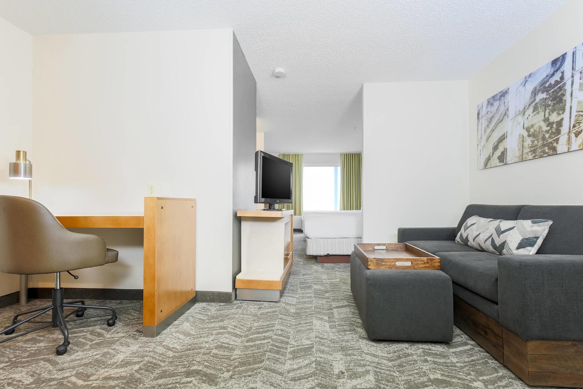 Suite Two Queen Beds