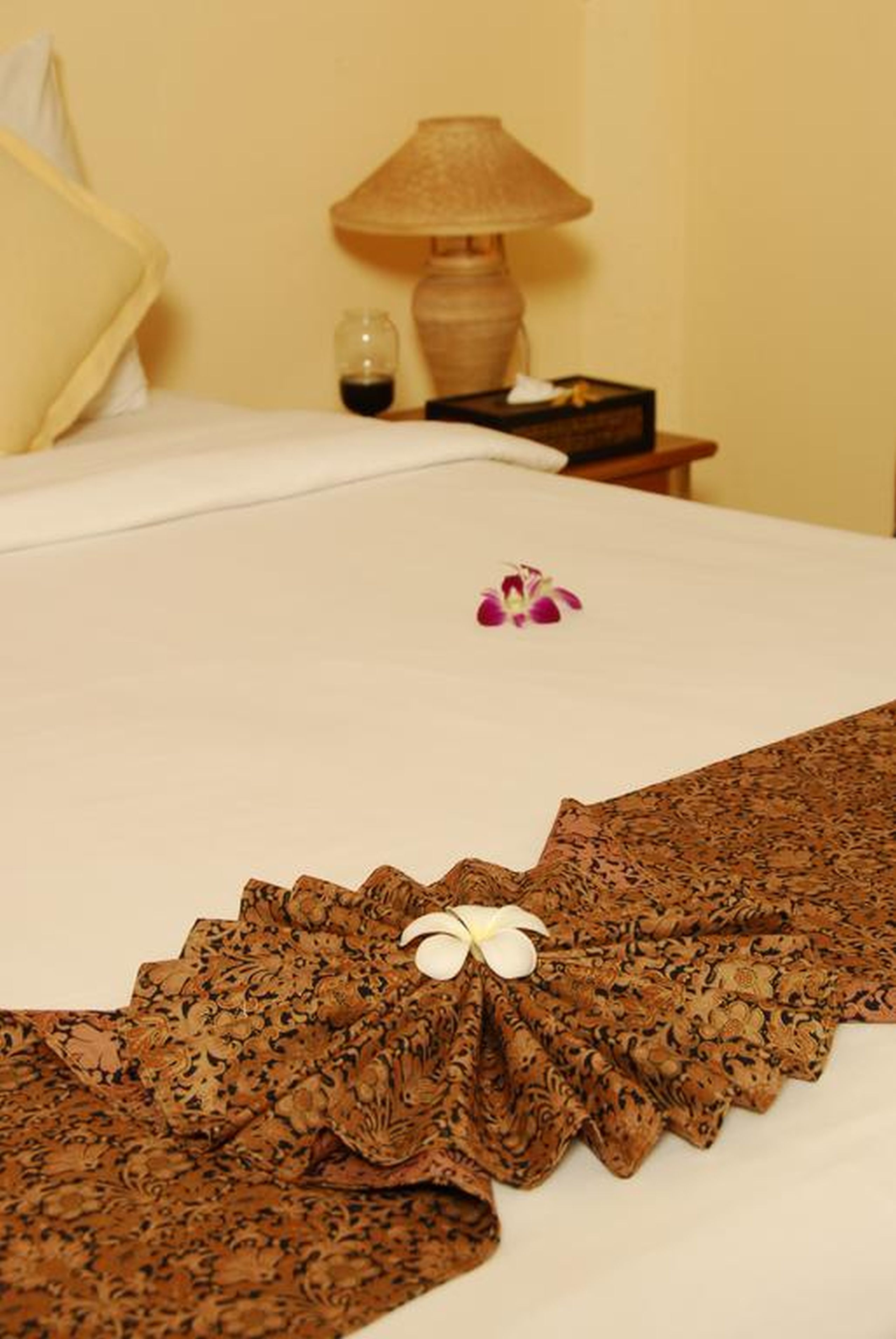 Double or Twin Standard