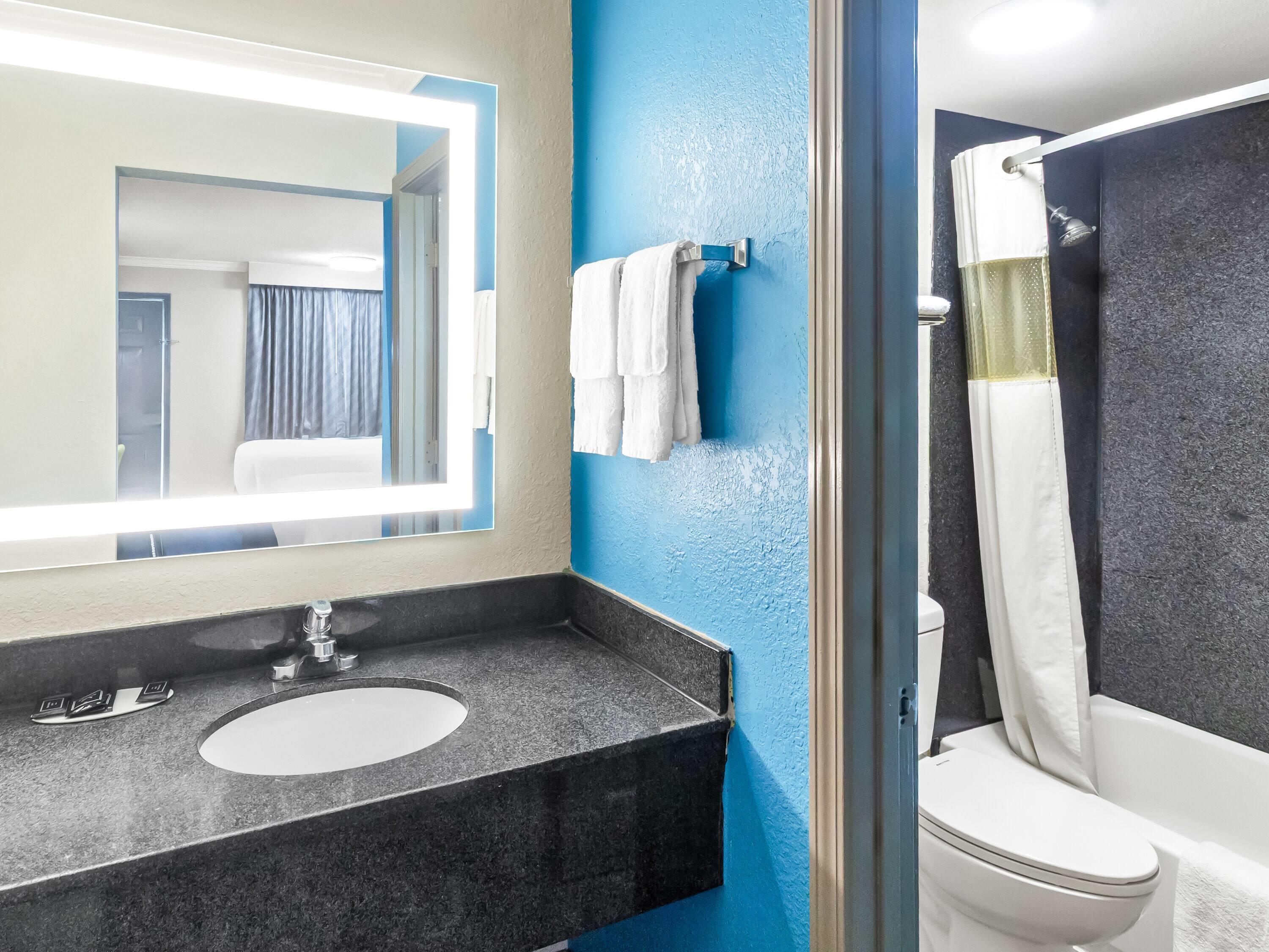 Quadruple Two Double Beds