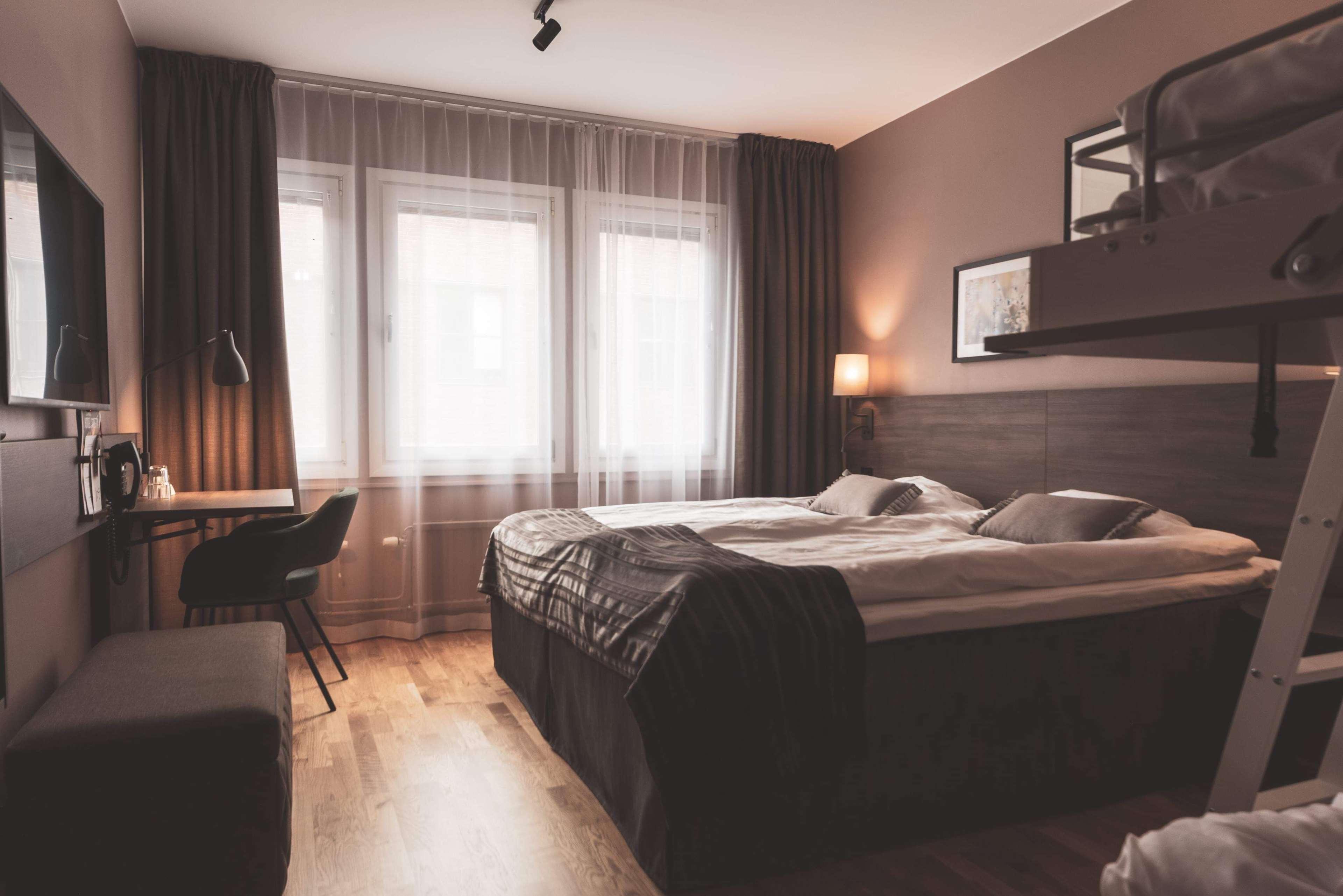 Family Room Standard