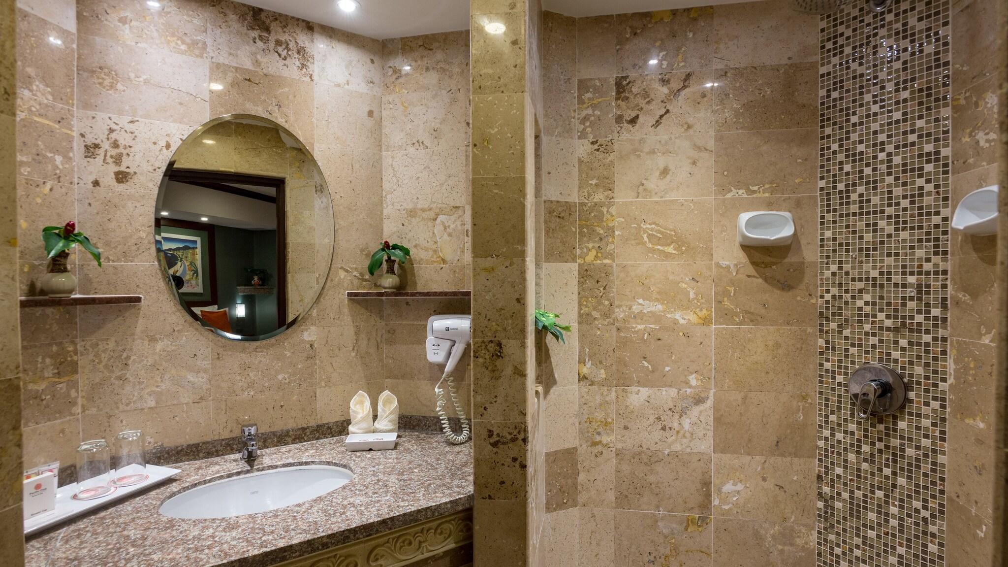 Studio Ocean View King Bed