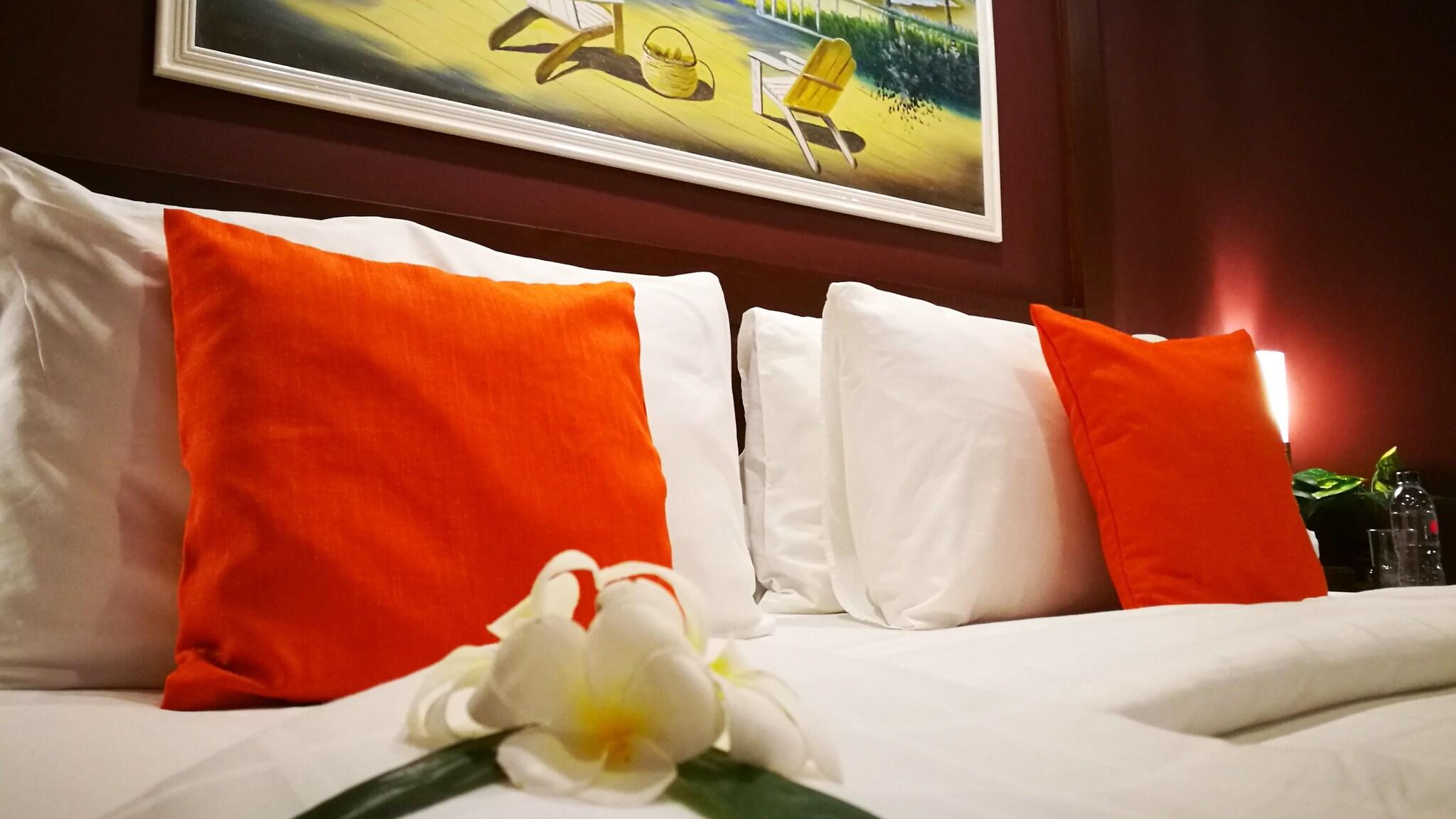 Studio Ocean View King Bed