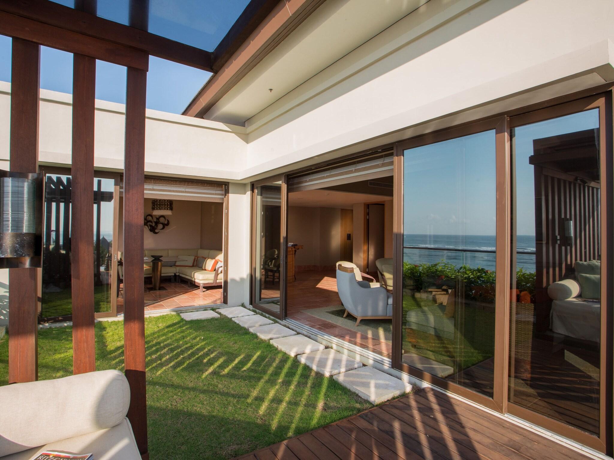 Villa Ocean View Two Double Beds