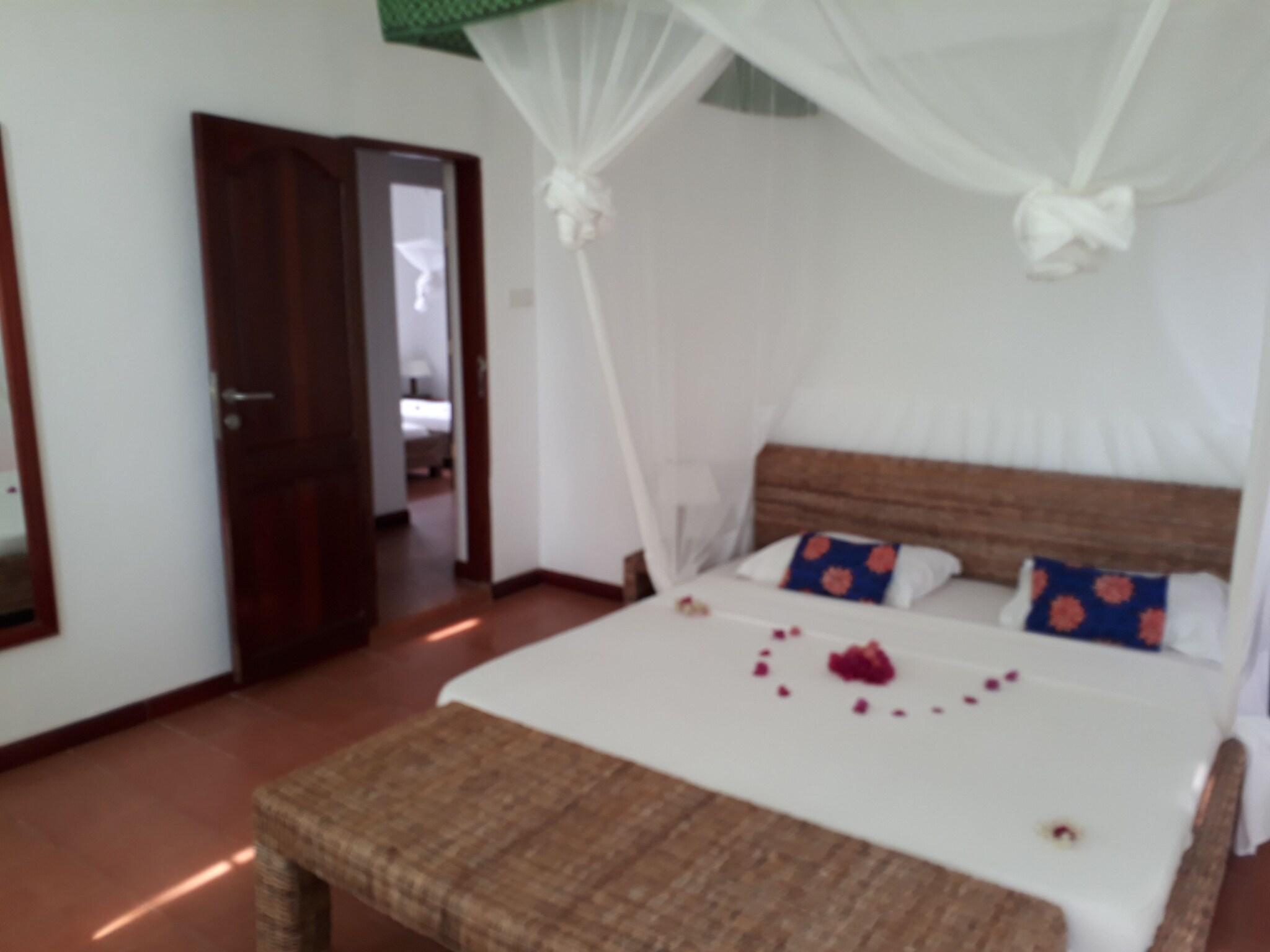 Family Room King Size Bed