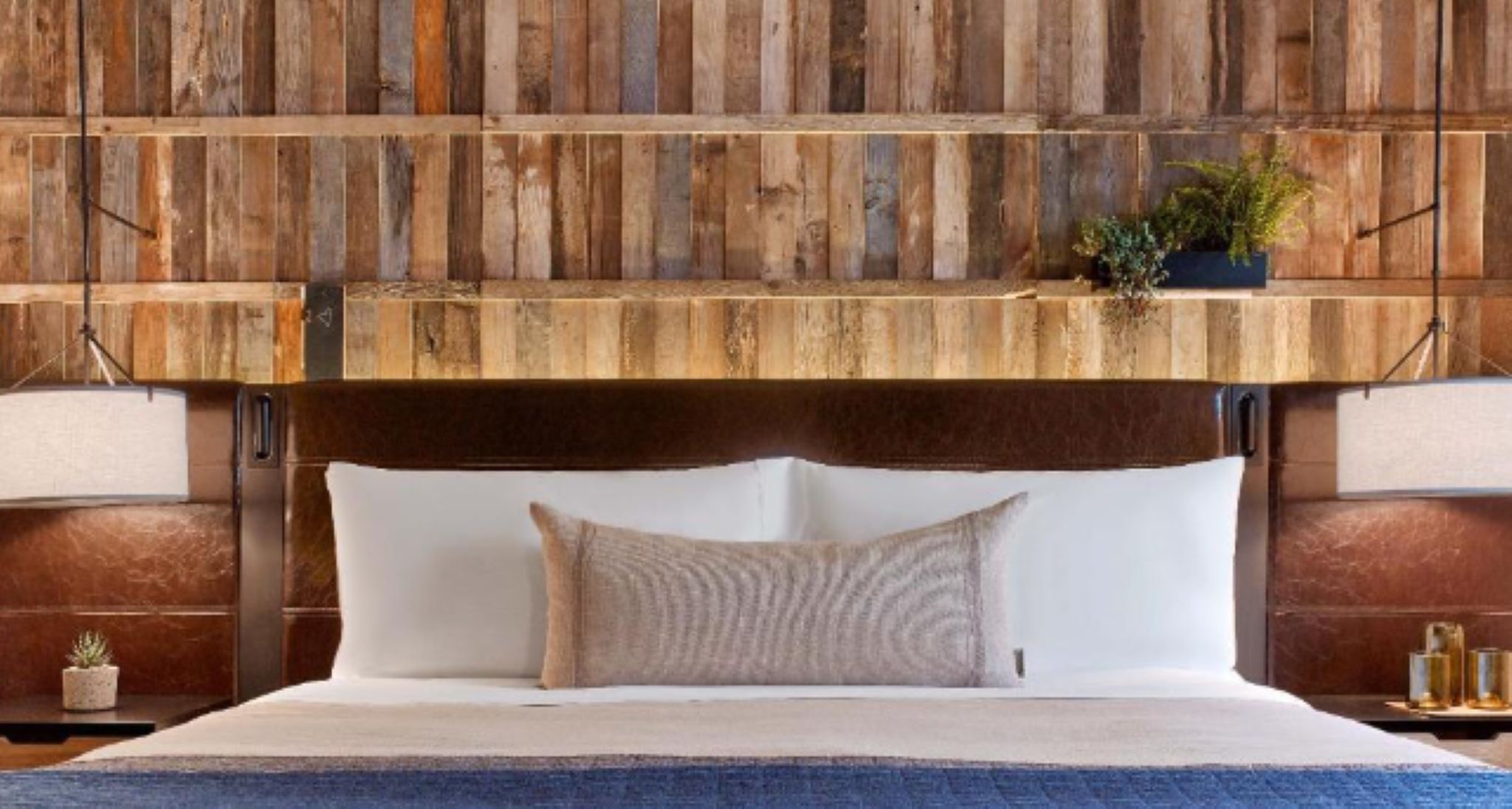 Double King Size Bed