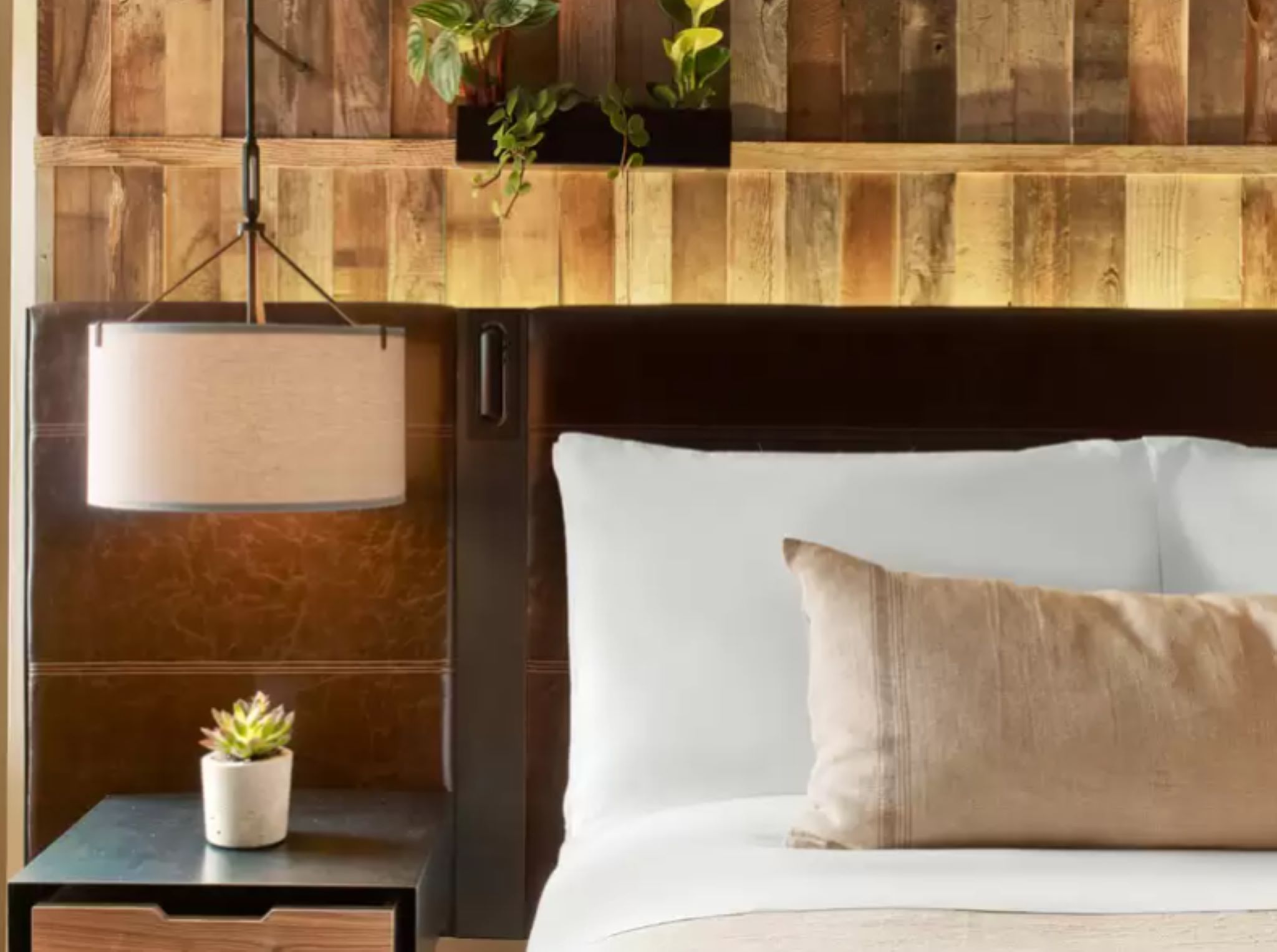 Studio King Size Bed