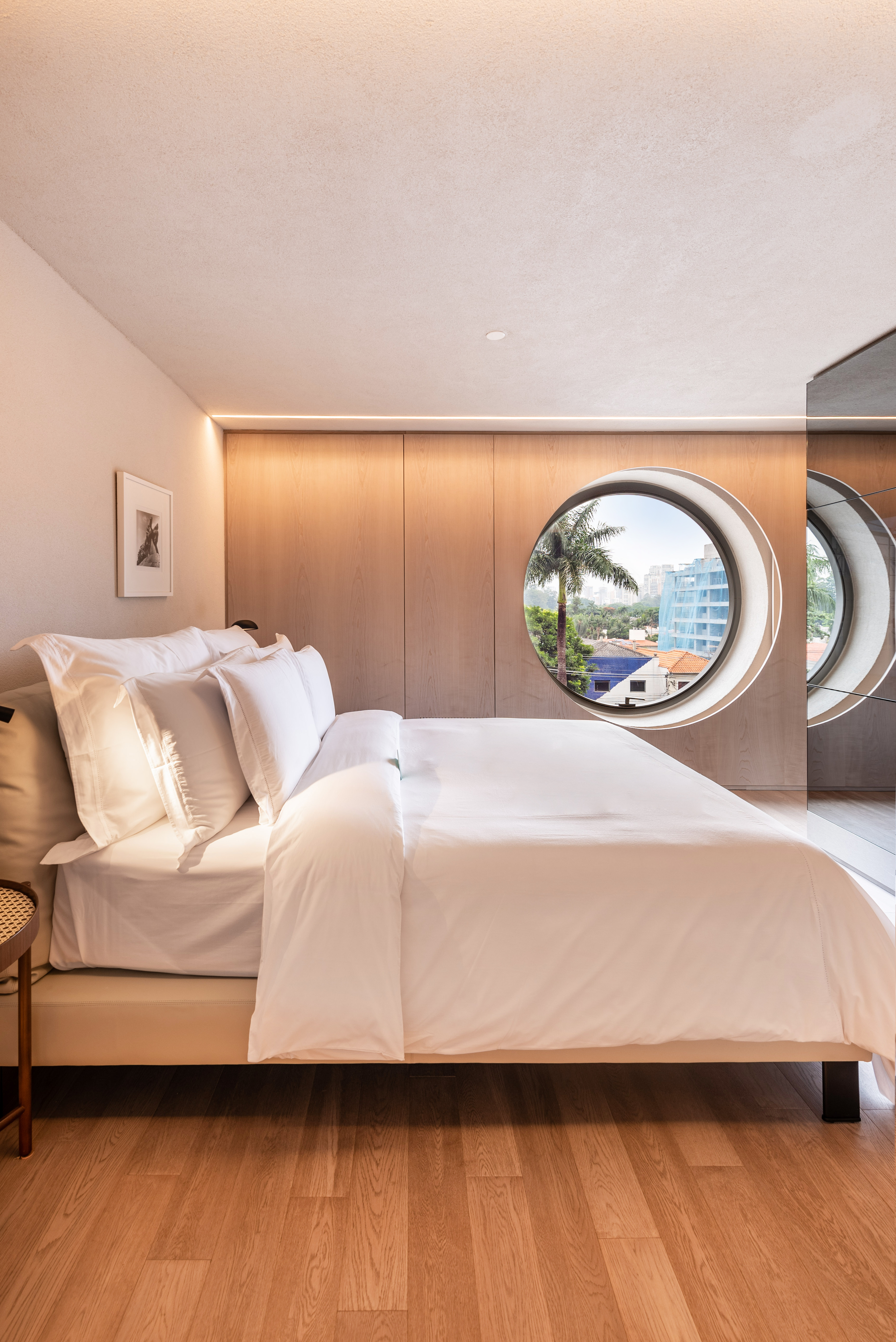 Double Single Premium