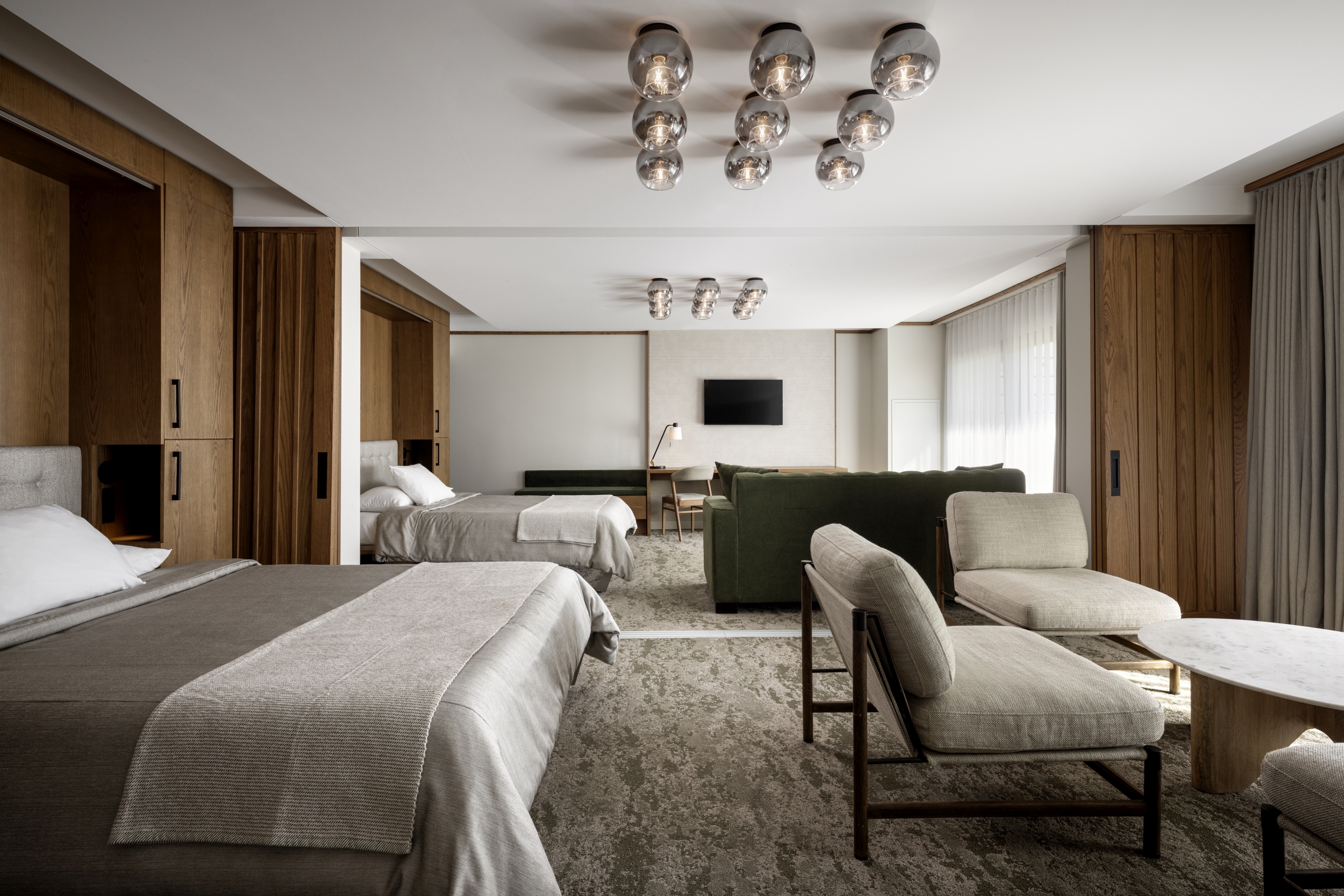 Suite Two Queen Beds