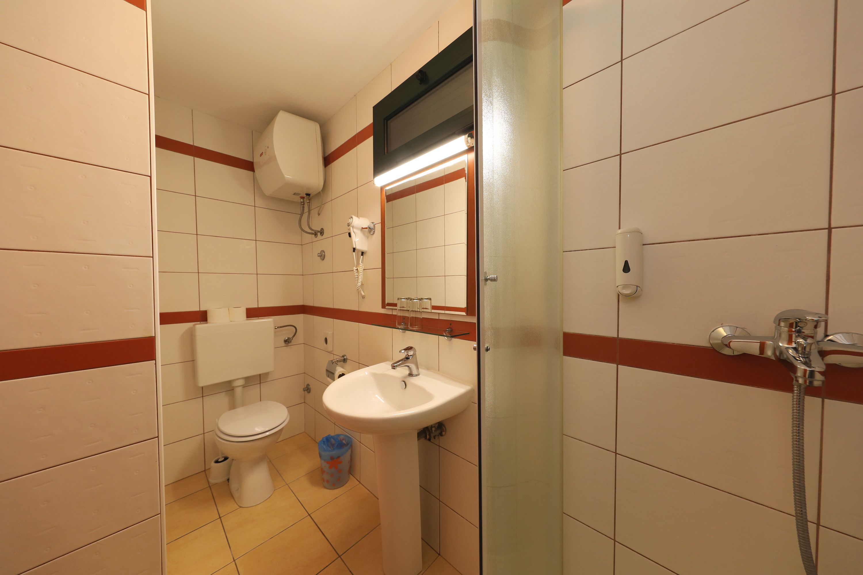 Quadruple with Terrace