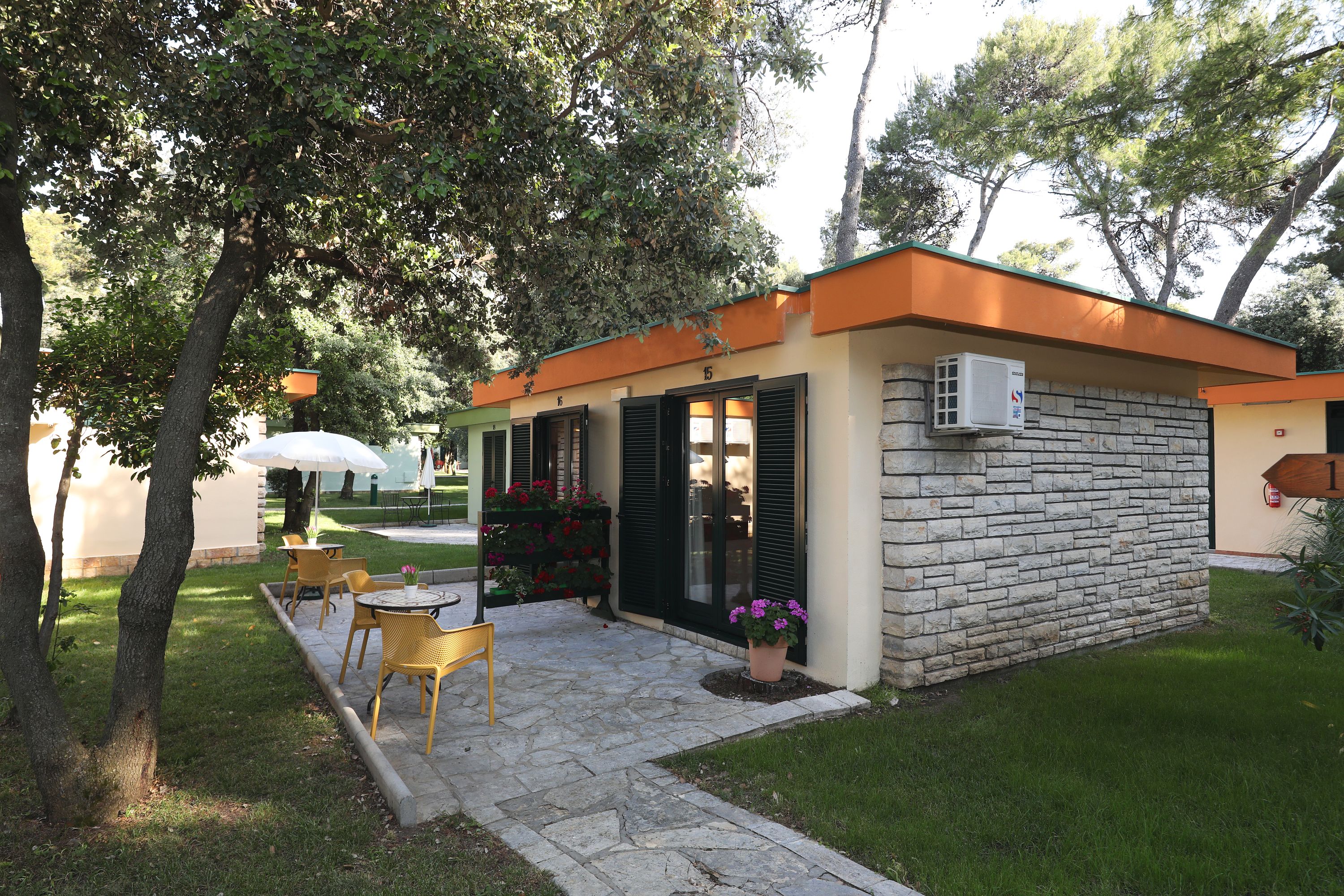 Quadruple with Terrace