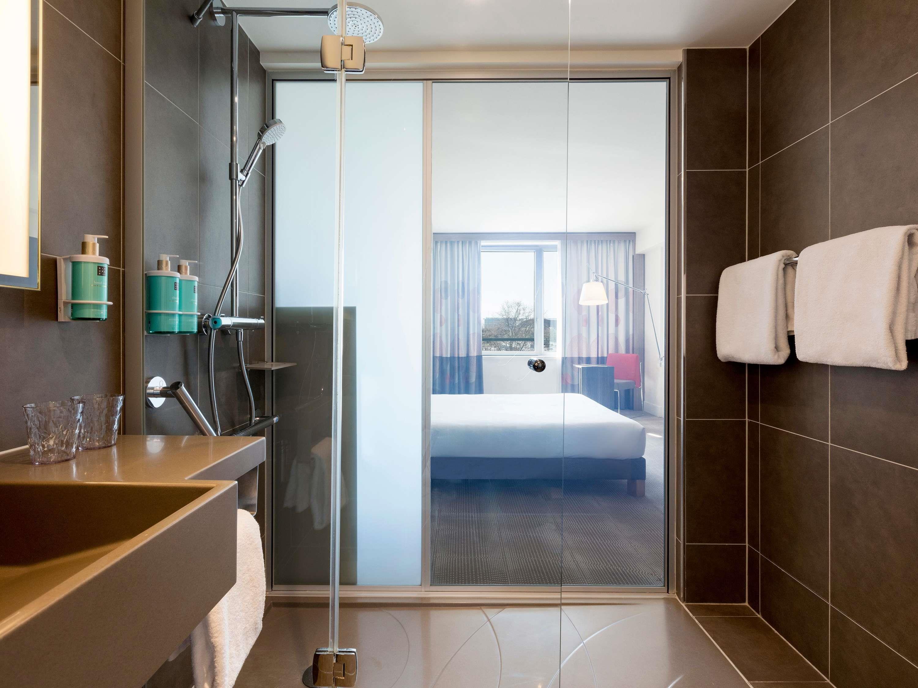 Double Superior with Double Bed