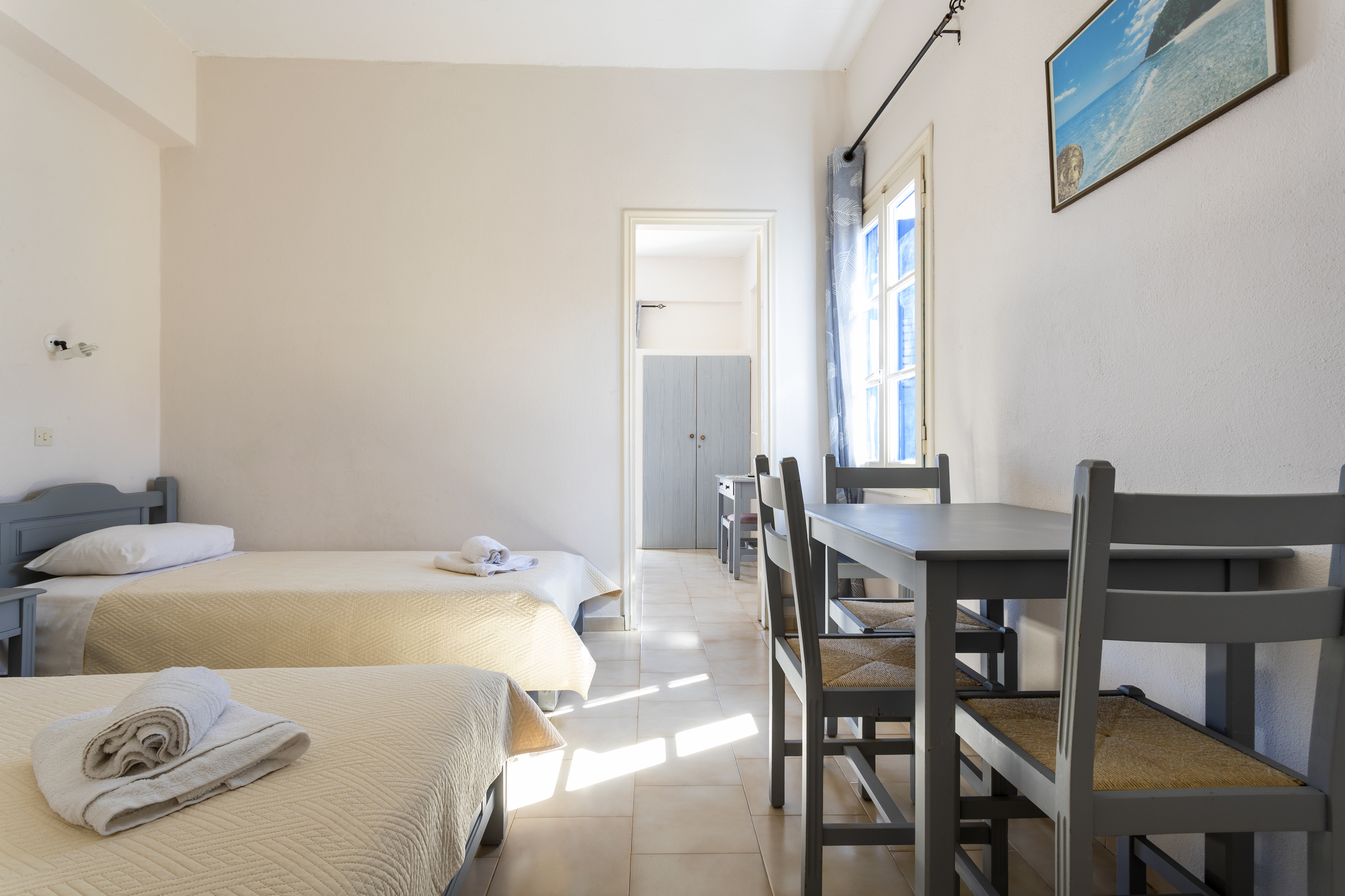 Apartment Capacity 4