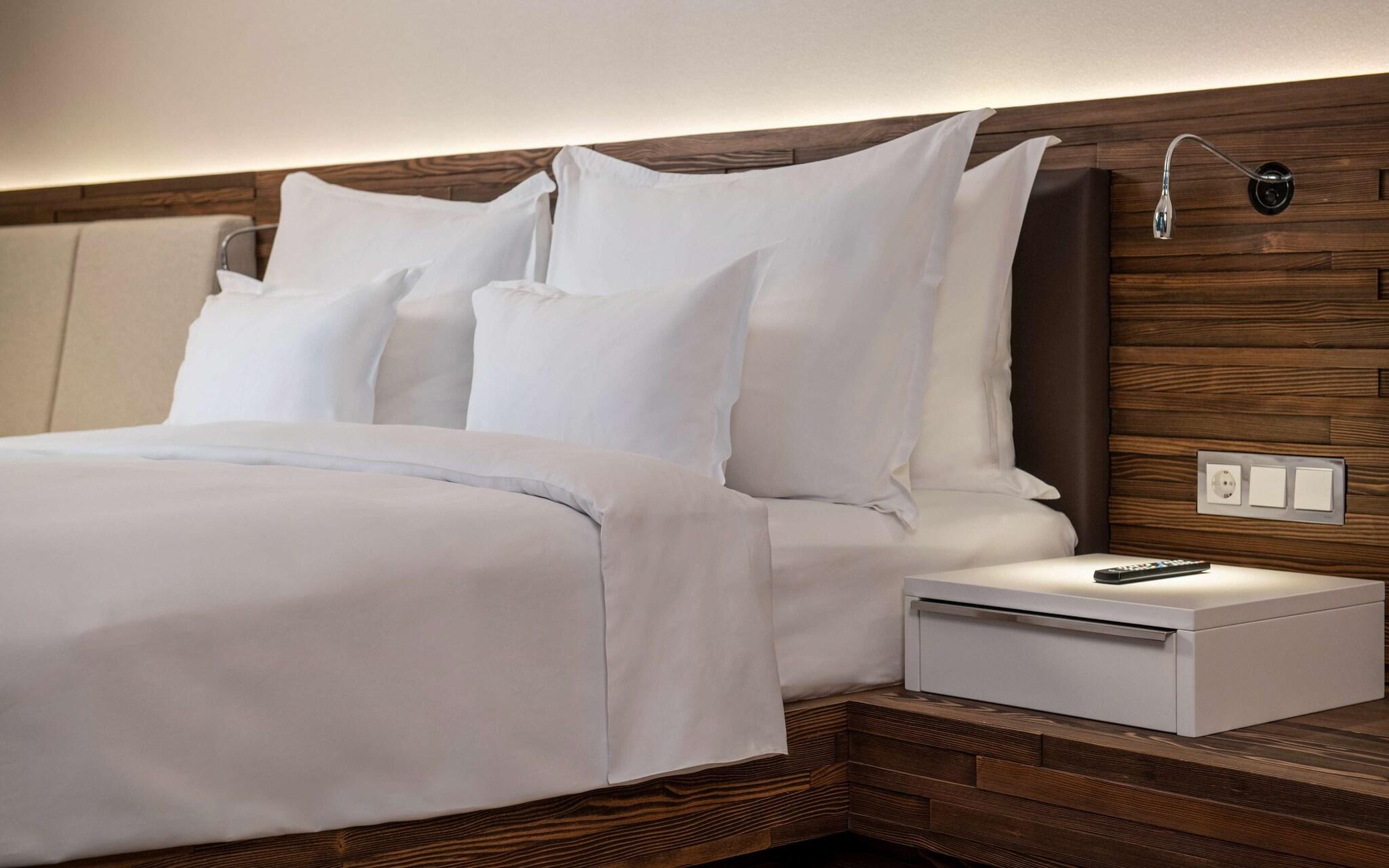 Double Premium King Bed