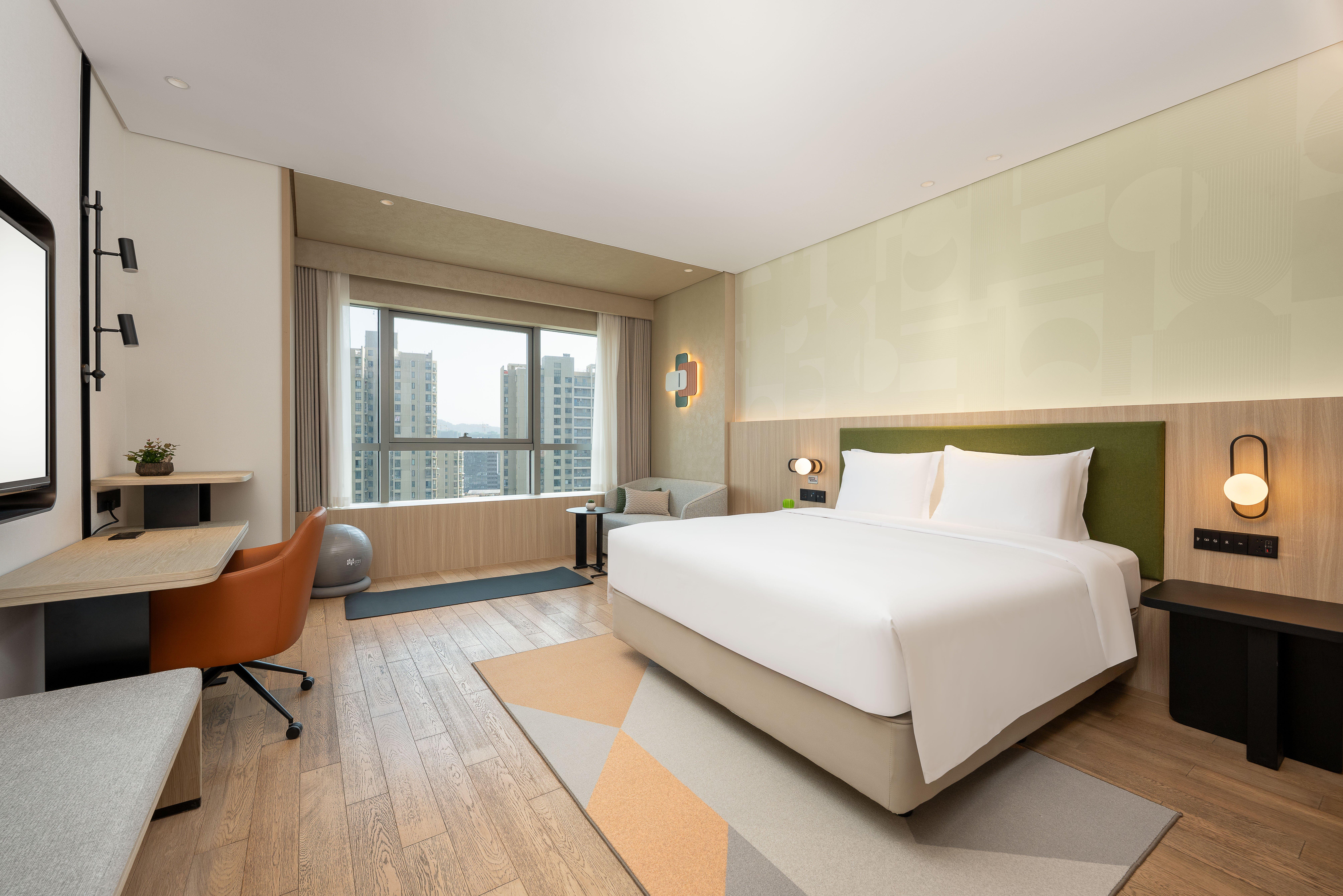 Double or Twin Standard