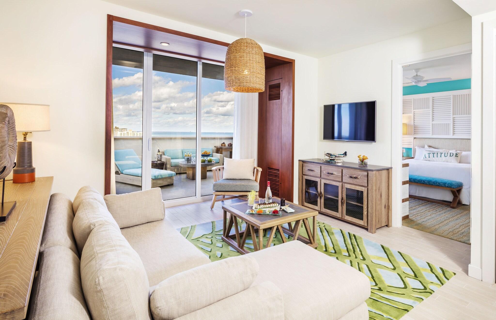 Suite Deluxe King Bed