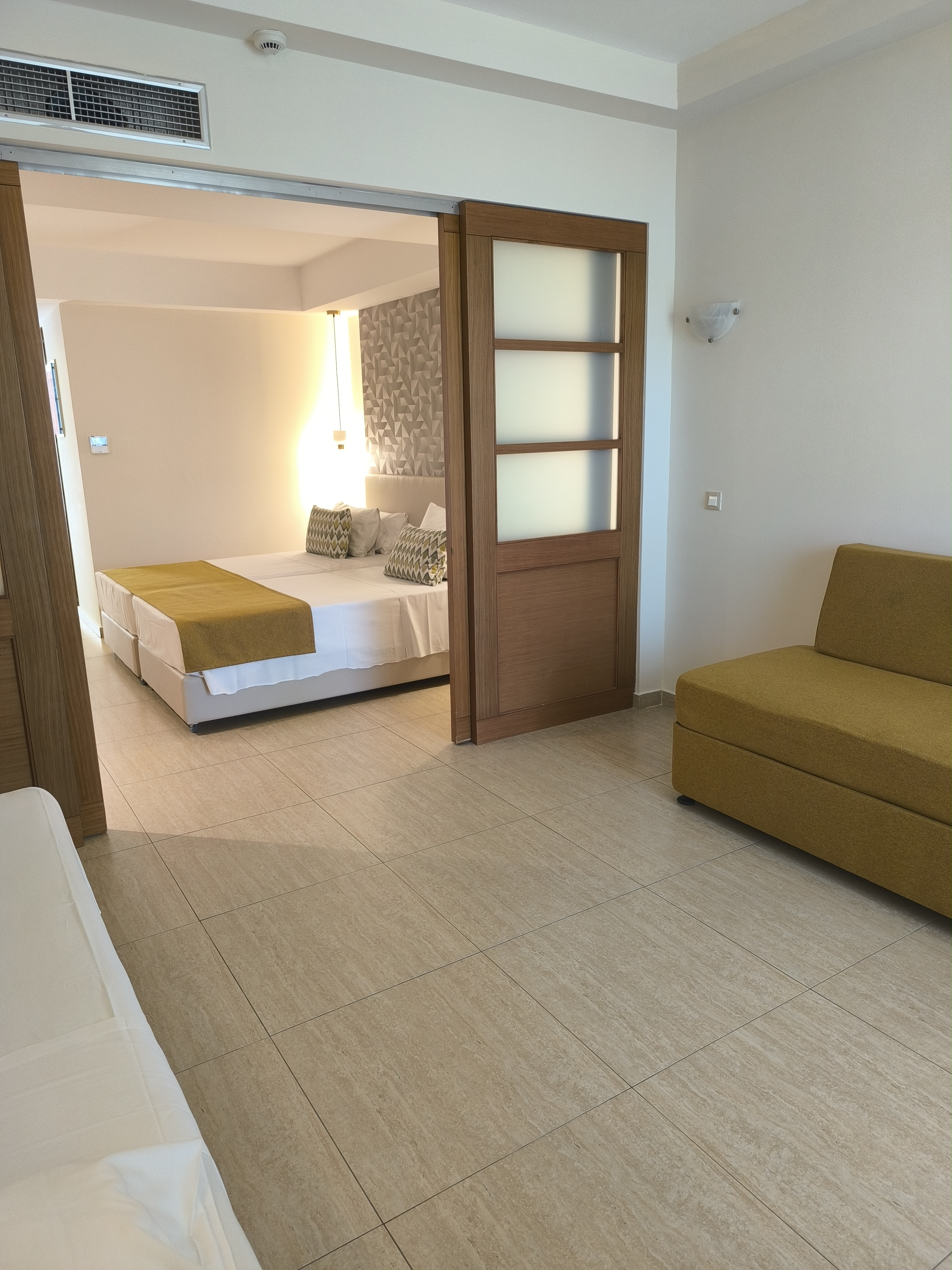 Family Room Basic