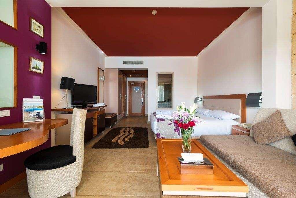 Double Superior Side Sea View