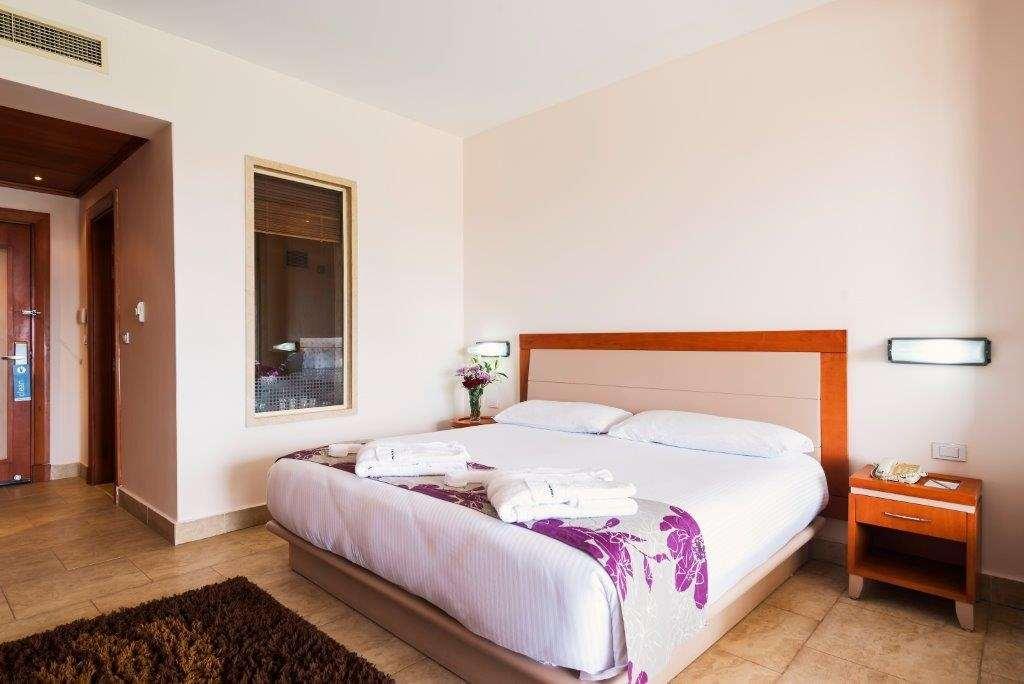 Double Superior Side Sea View