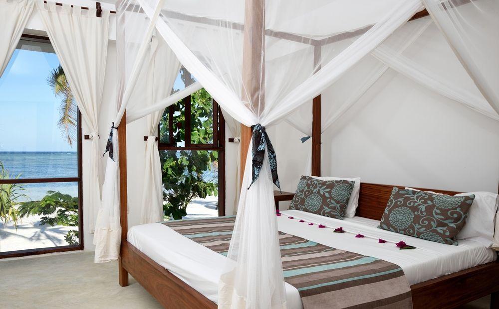 Bungalow Ocean Front One Bedroom