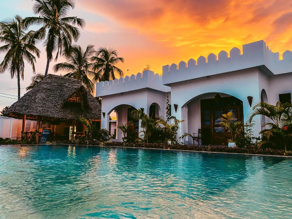 Single Deluxe Pool View