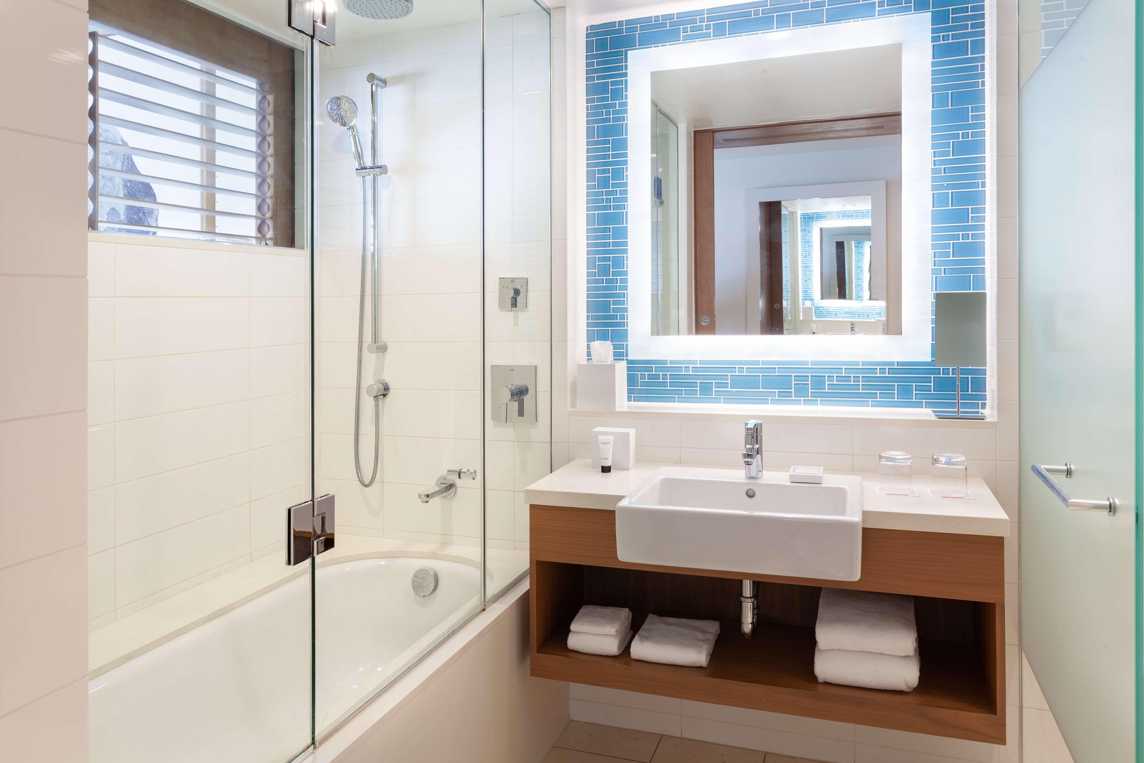 Double Queen Size Bed