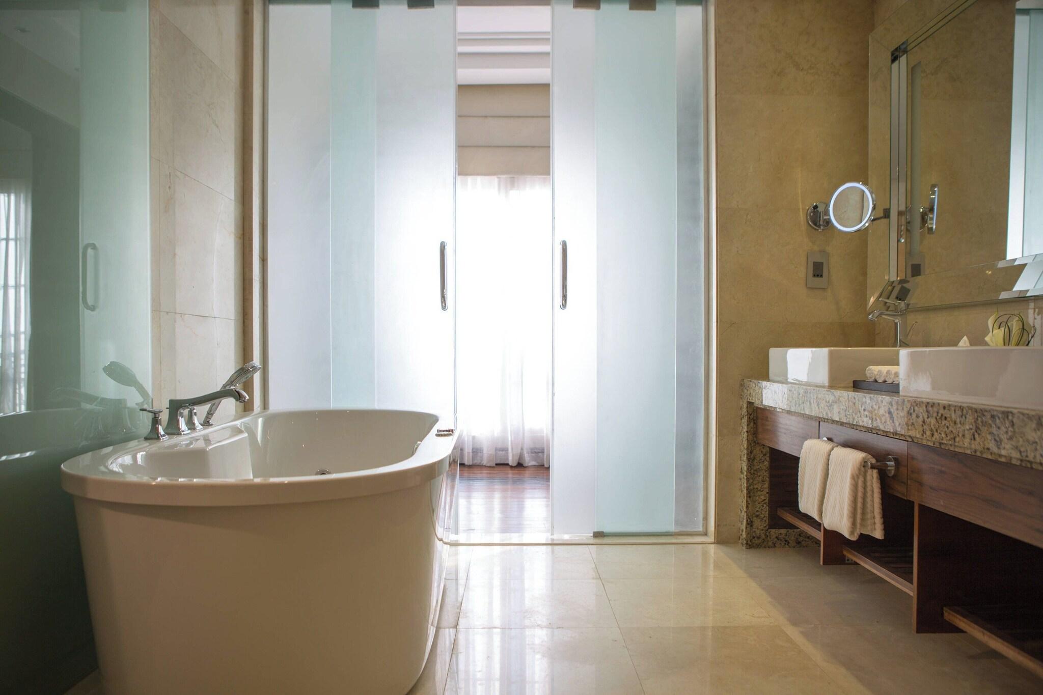 Suite Presidential with Views